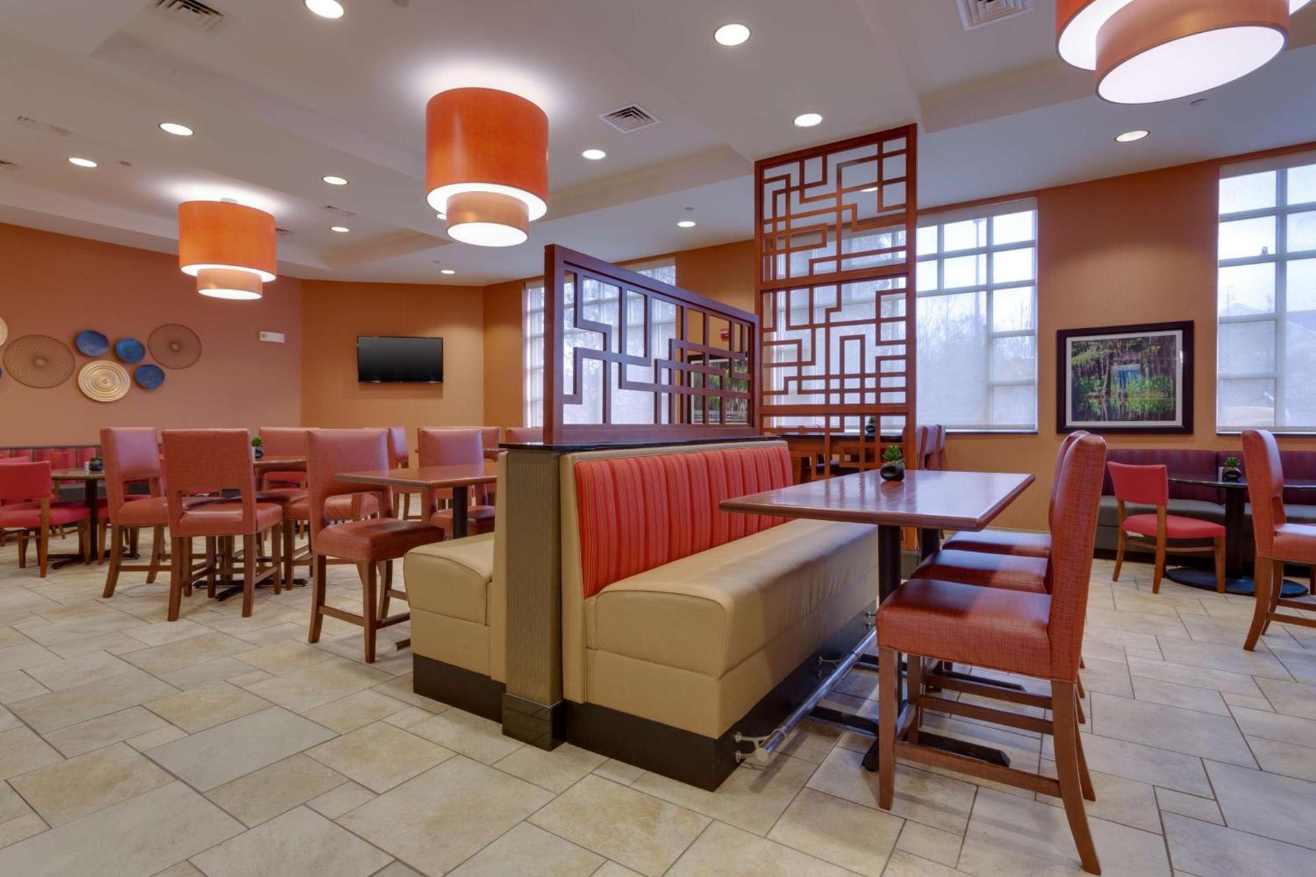 Drury Inn & Suites Baton Rouge photo 7