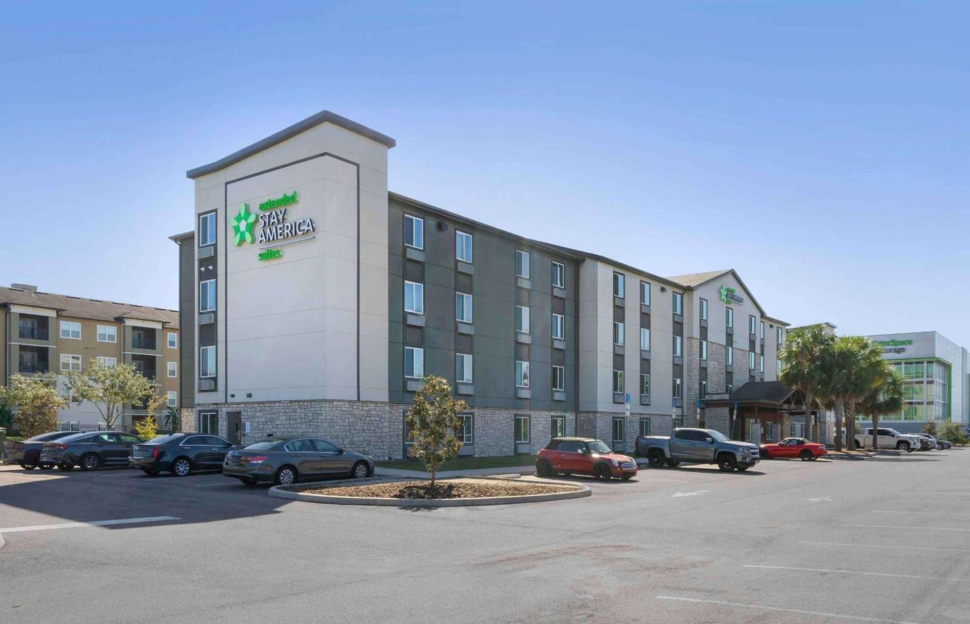 Extended Stay America Select Suites - Tampa - Brandon - East photo 2