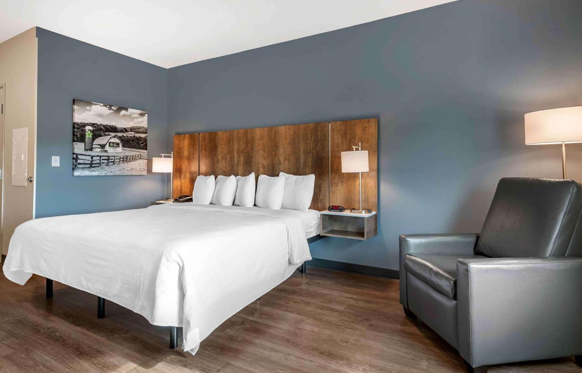 Extended Stay America Premier Suites - Tampa - Fairgrounds - Casino photo 14