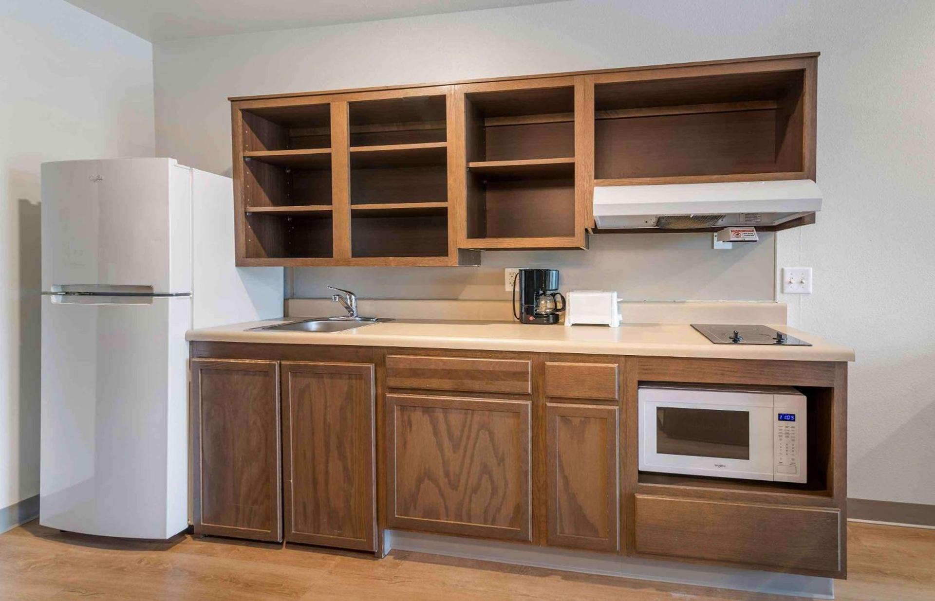 Extended Stay America Select Suites - Tampa - Brandon - East photo 25