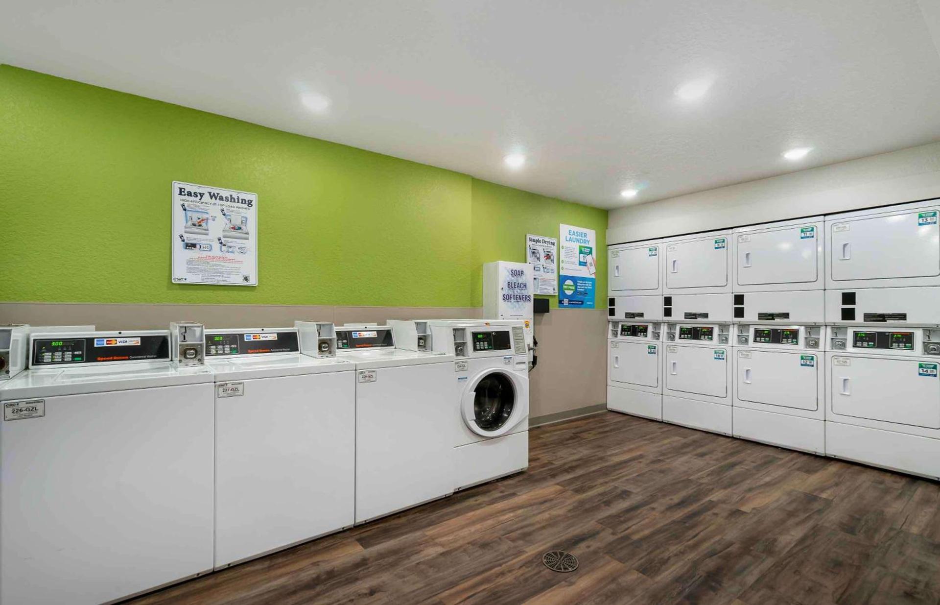 Extended Stay America Select Suites - Tampa - Brandon - East photo 31