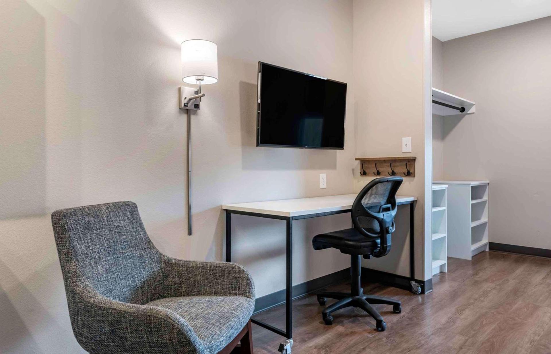 Extended Stay America Premier Suites - Tampa - Fairgrounds - Casino photo 27