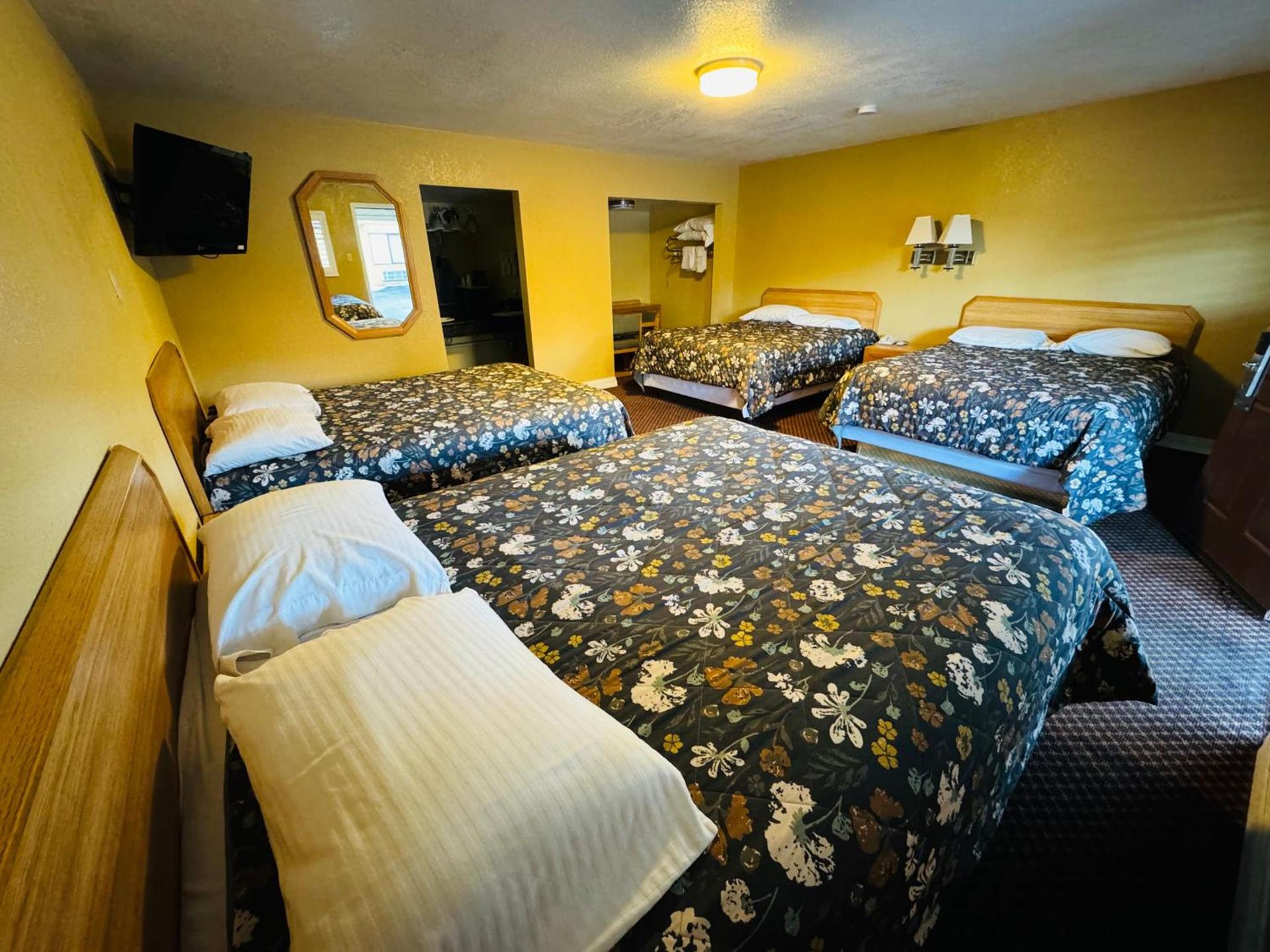 Mount Whitney Motel photo 6