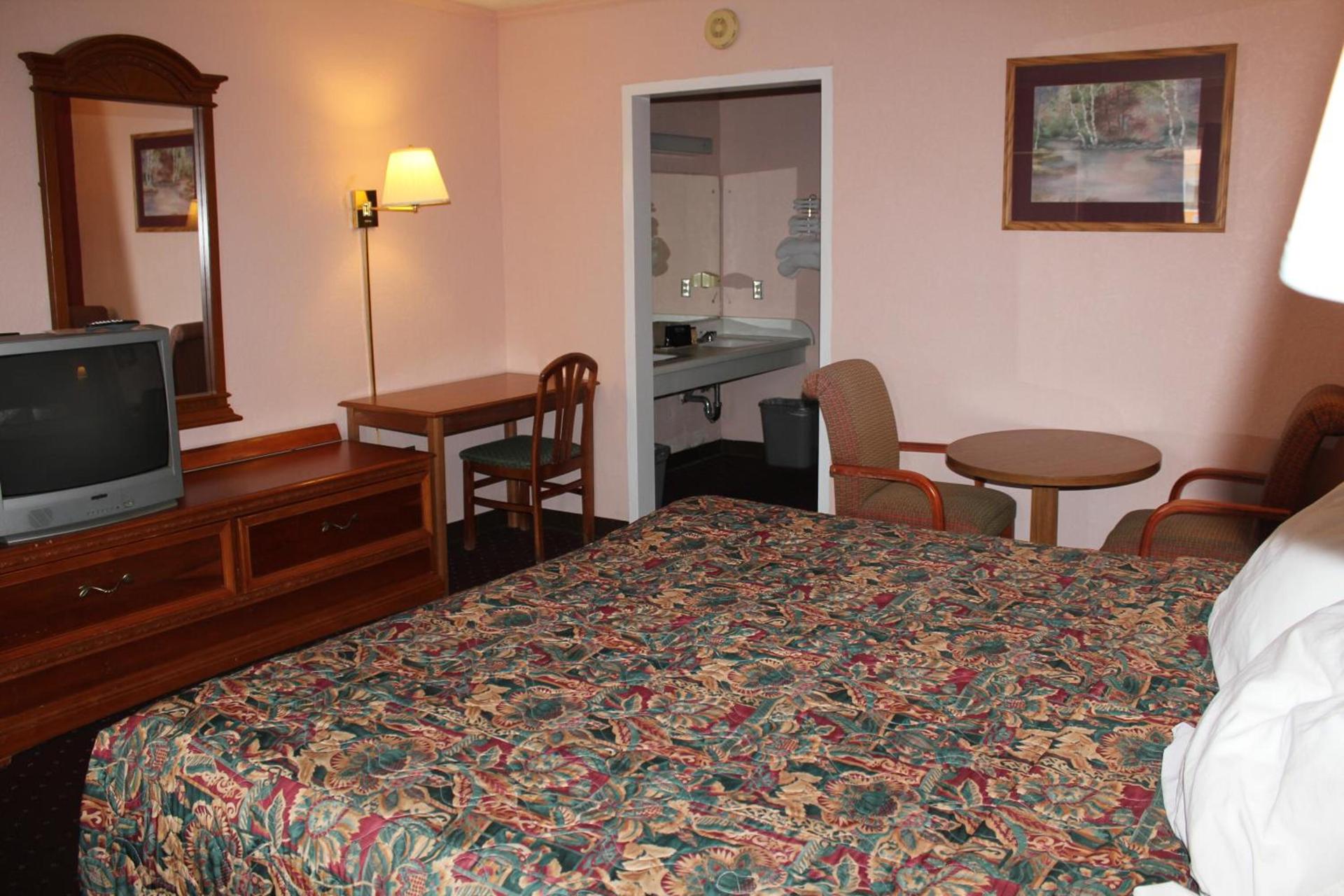 Andrew Johnson Inn photo 4