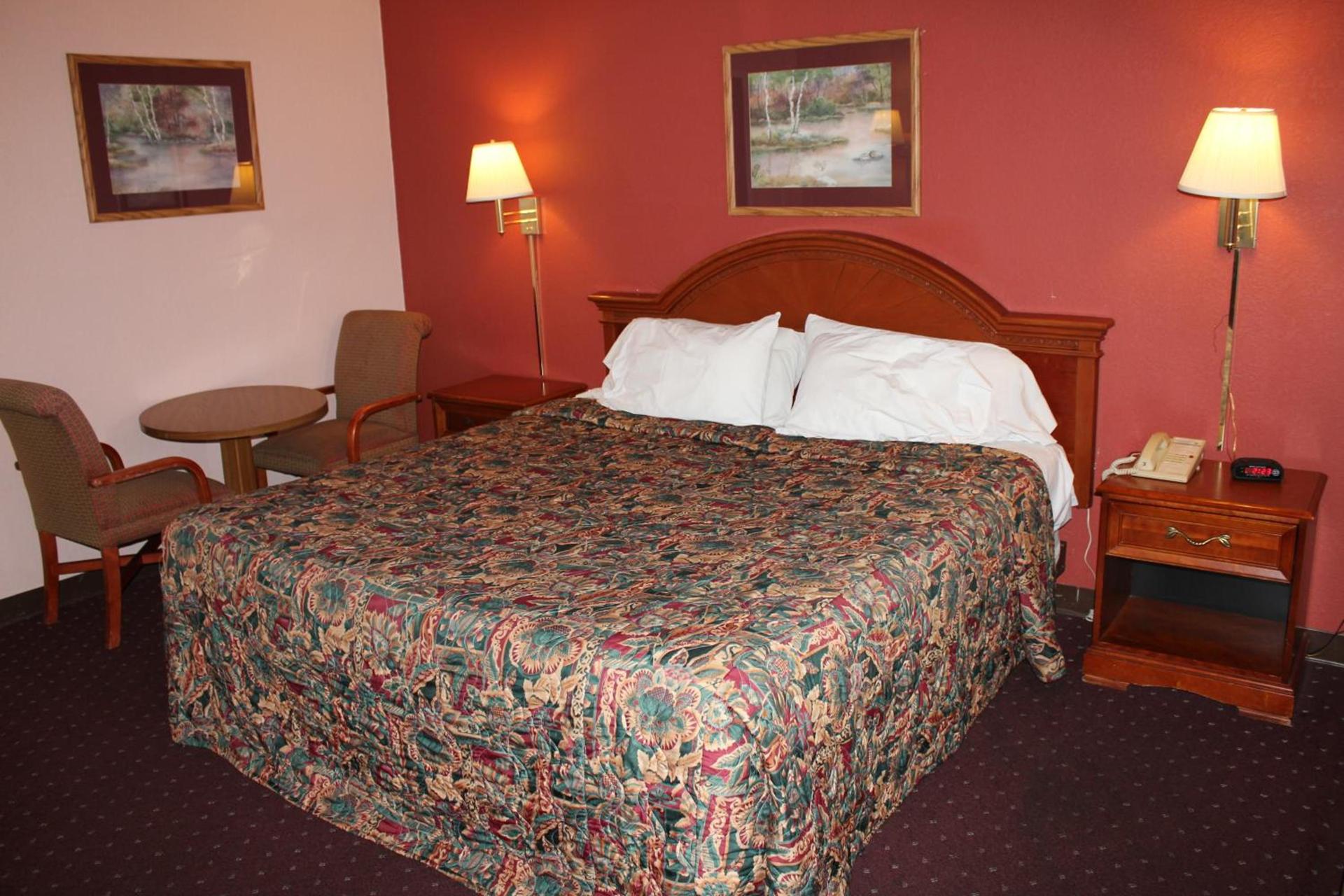 Andrew Johnson Inn photo 3