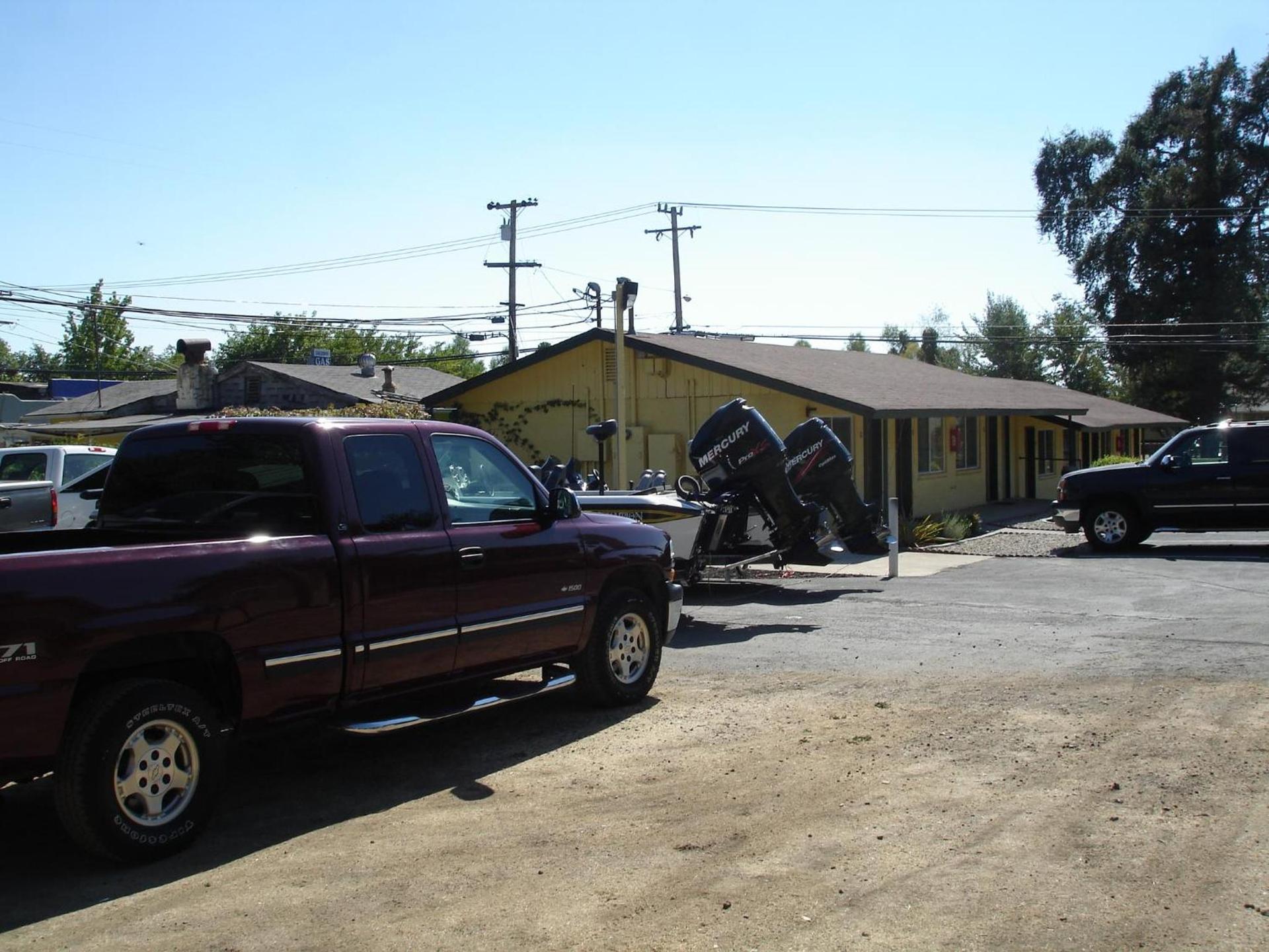 Lakeview Inn photo 6