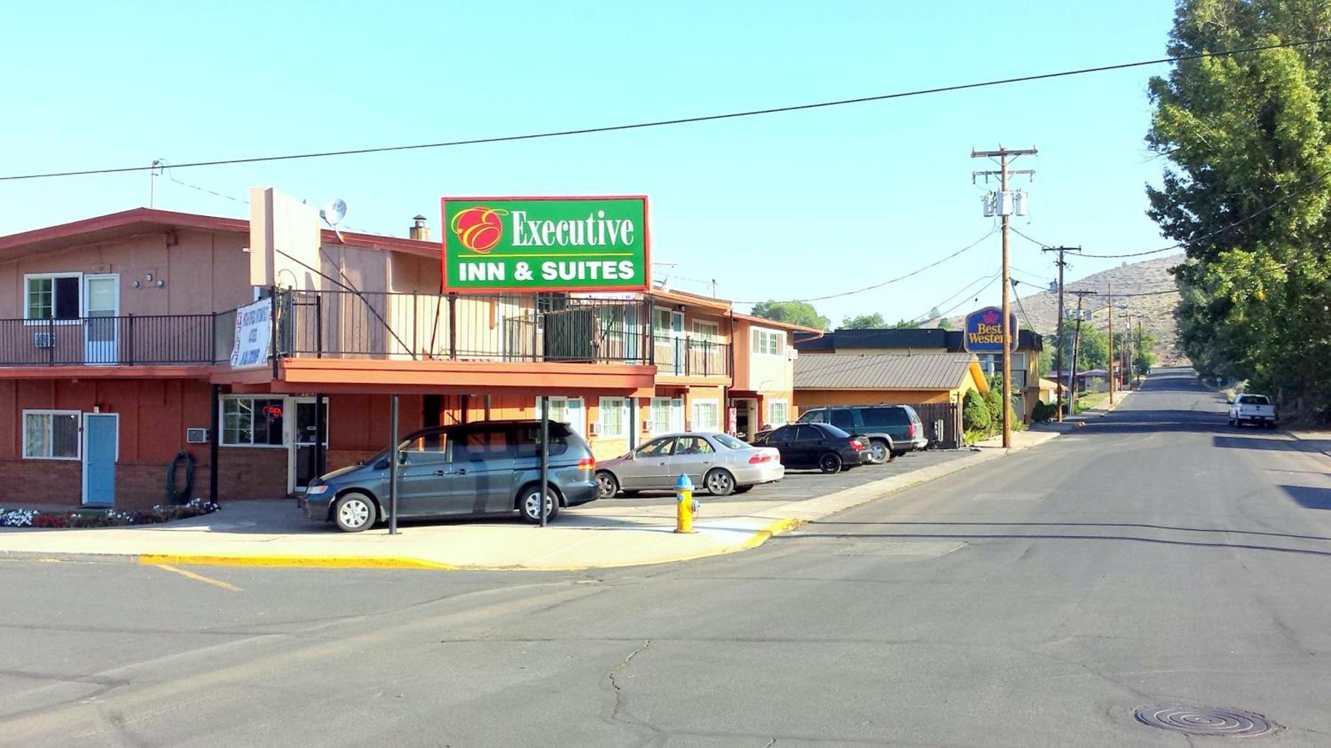 Executive Inn & Suites — hotel in Lakeview