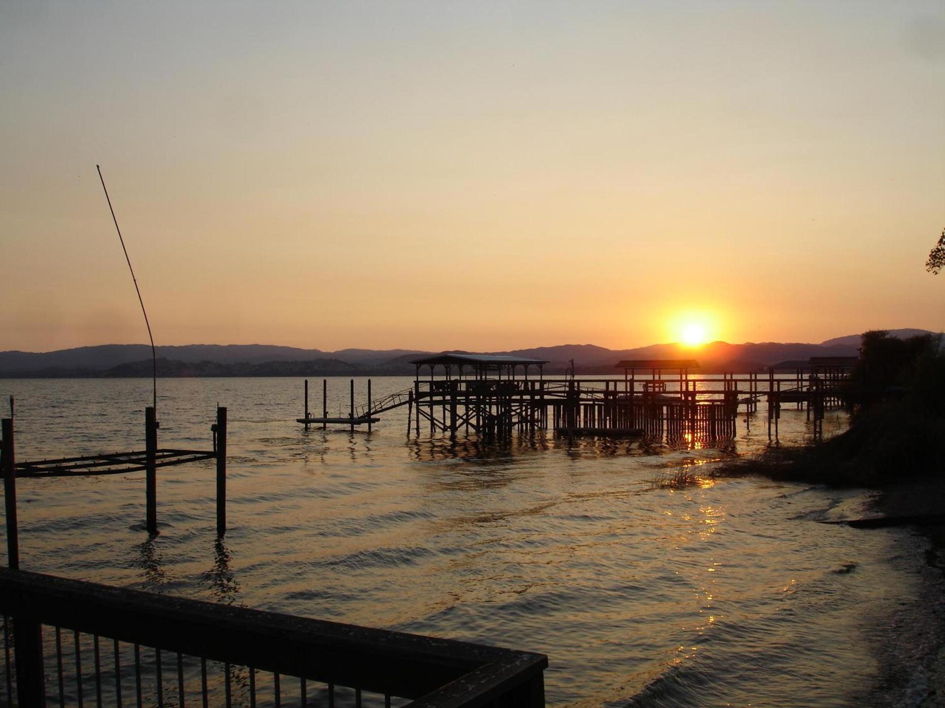 Lakeview Inn photo 11