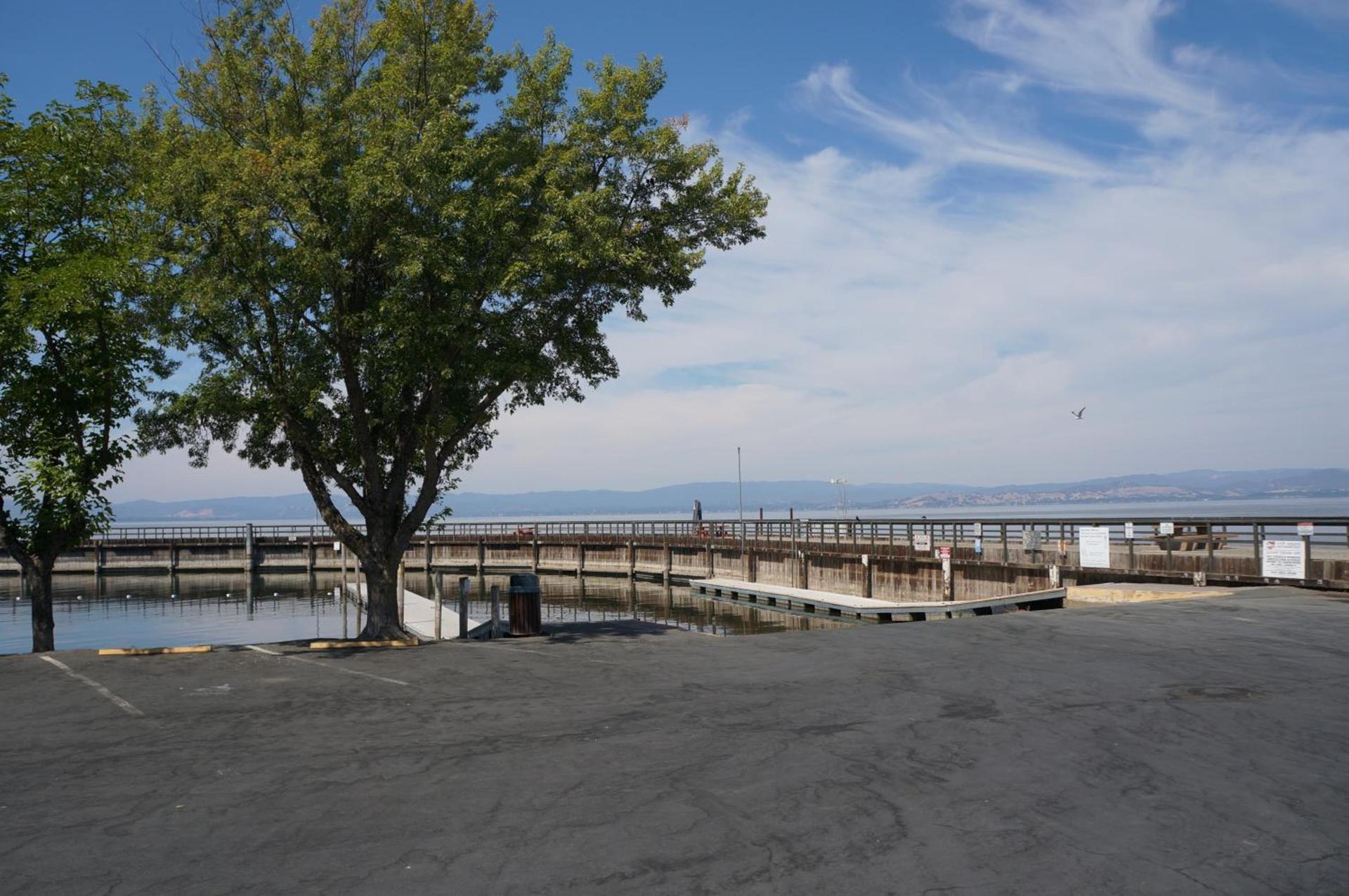 Lakeview Inn photo 17