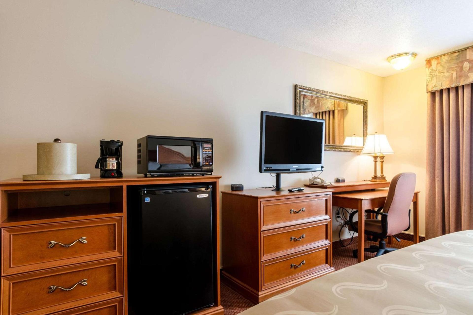 Quality Inn Alliance photo 15