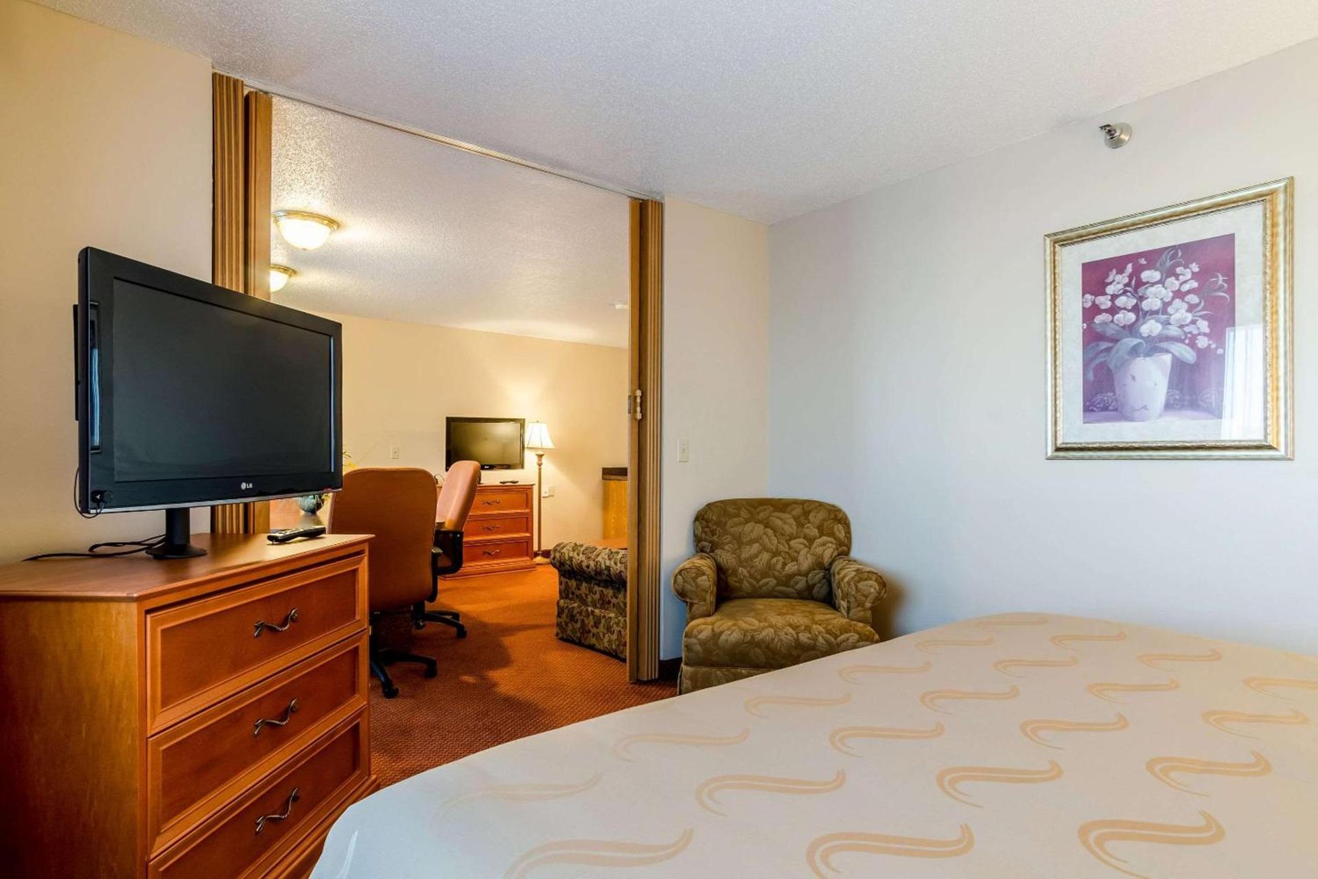 Quality Inn Alliance photo 21