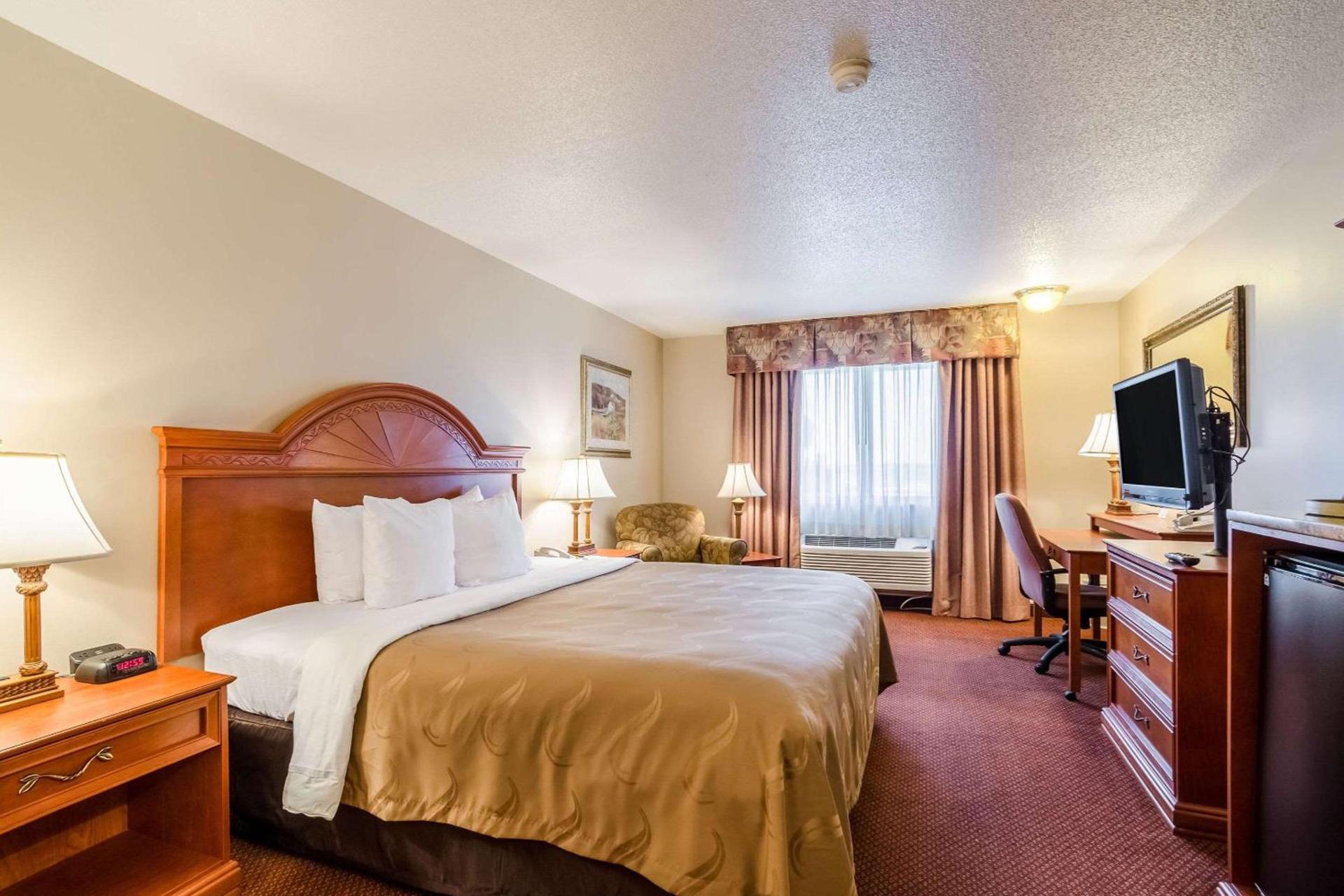 Quality Inn Alliance photo 25
