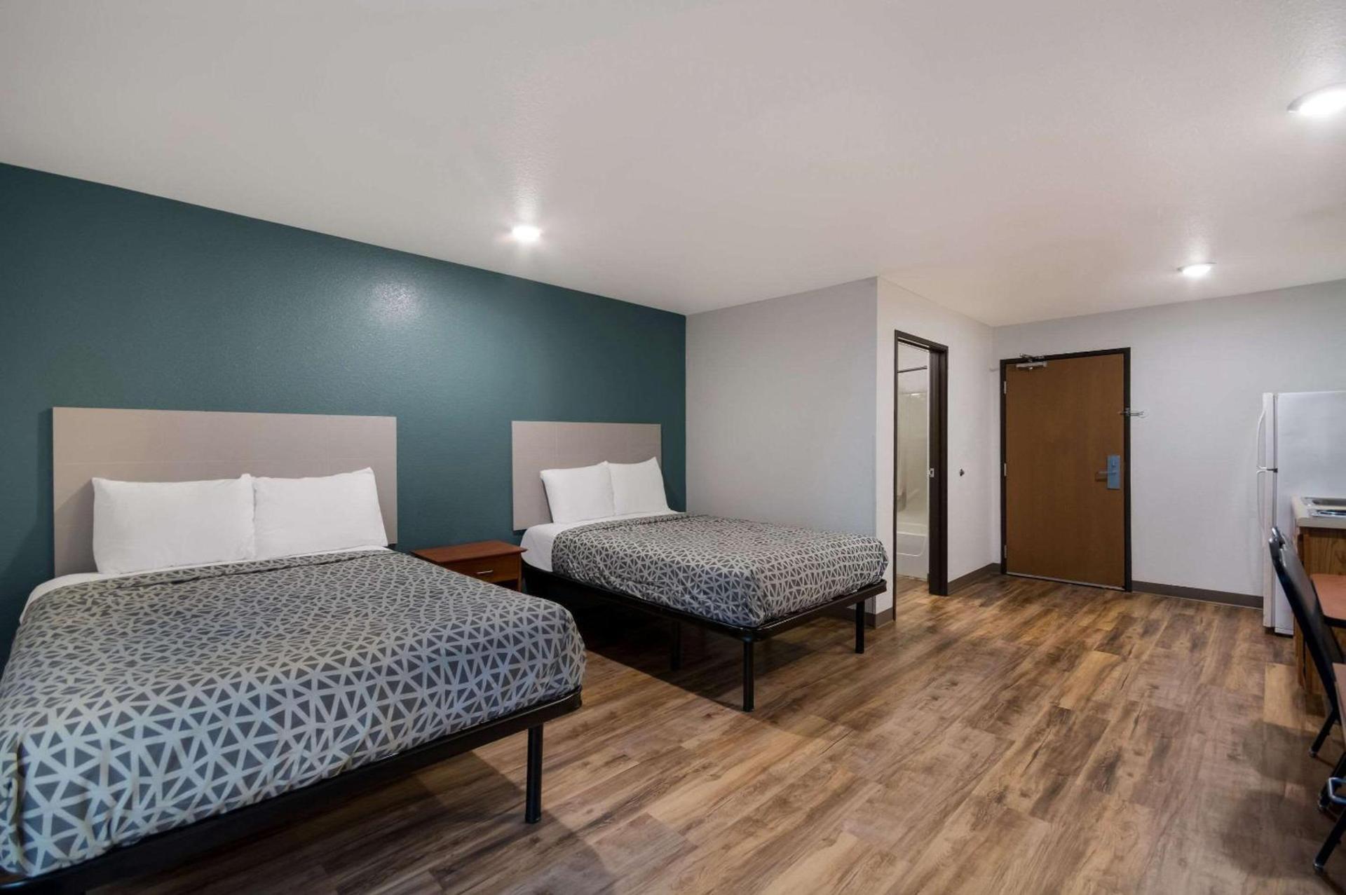 WoodSpring Suites Augusta Fort Eisenhower photo 9
