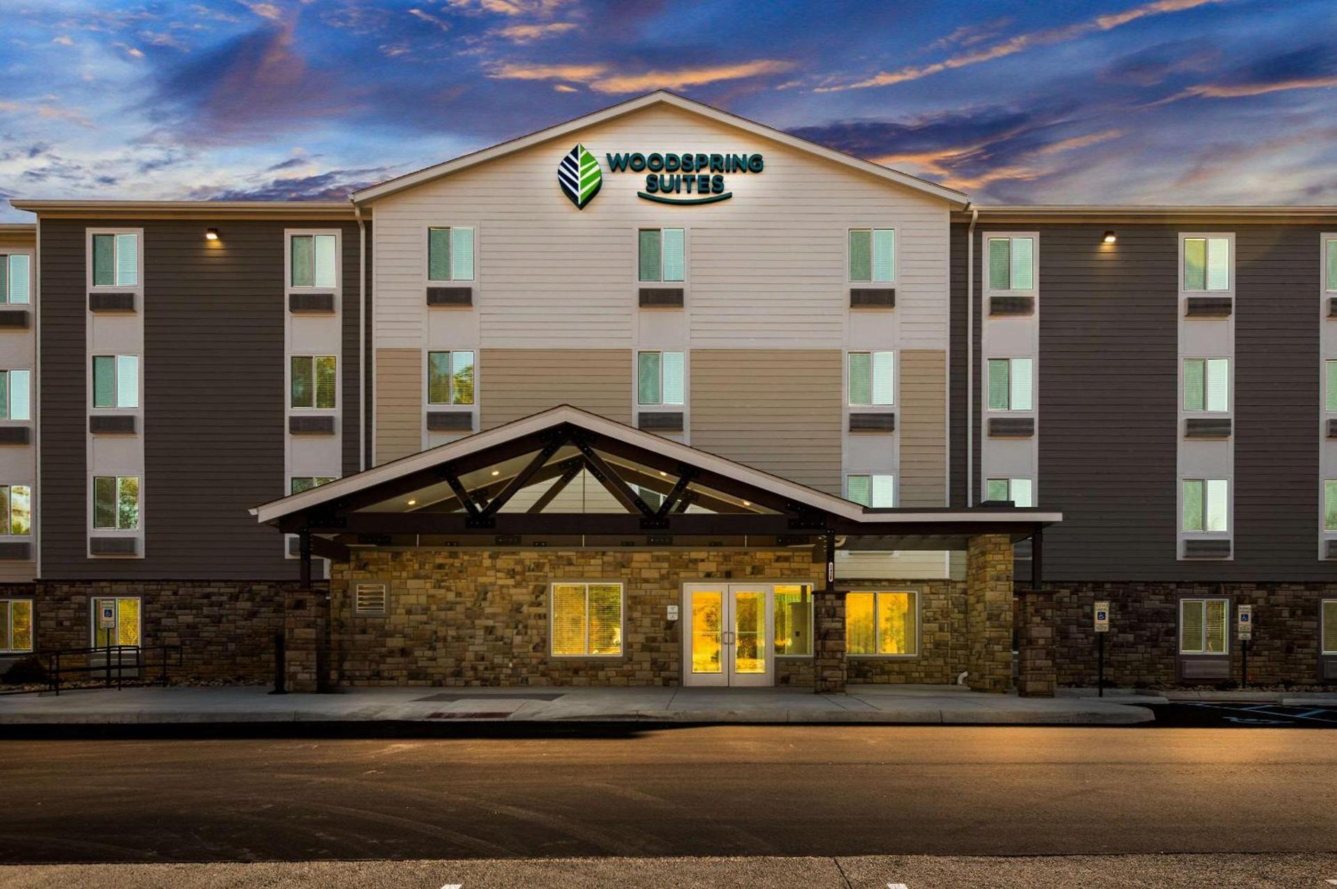 WoodSpring Suites Yorktown Newport News photo 3