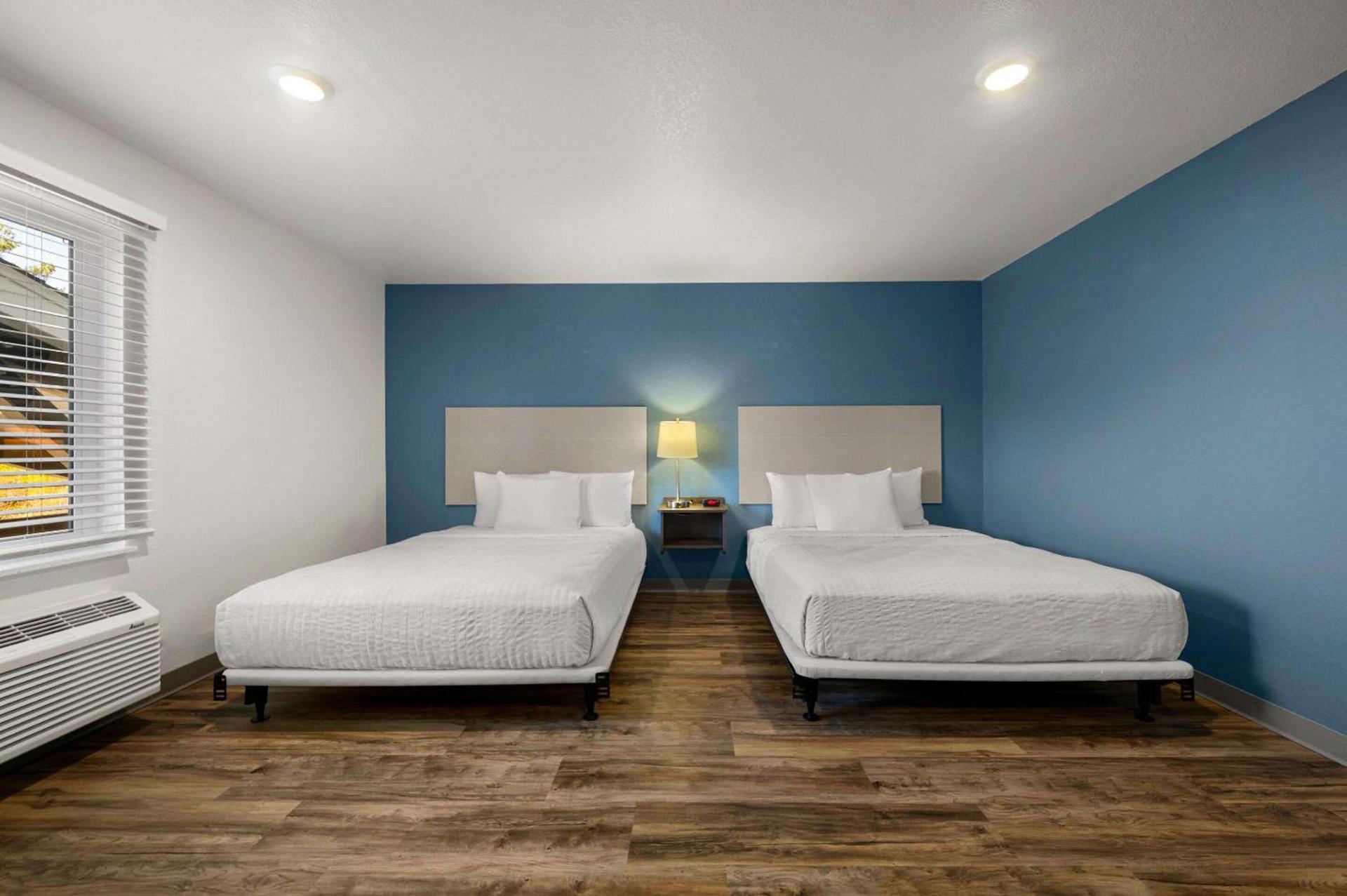 WoodSpring Suites Yorktown Newport News photo 11
