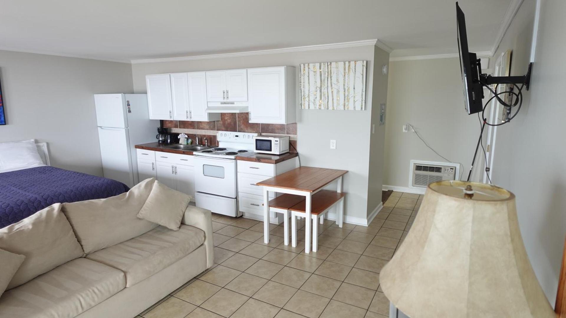 Sea Vista Motel photo 32