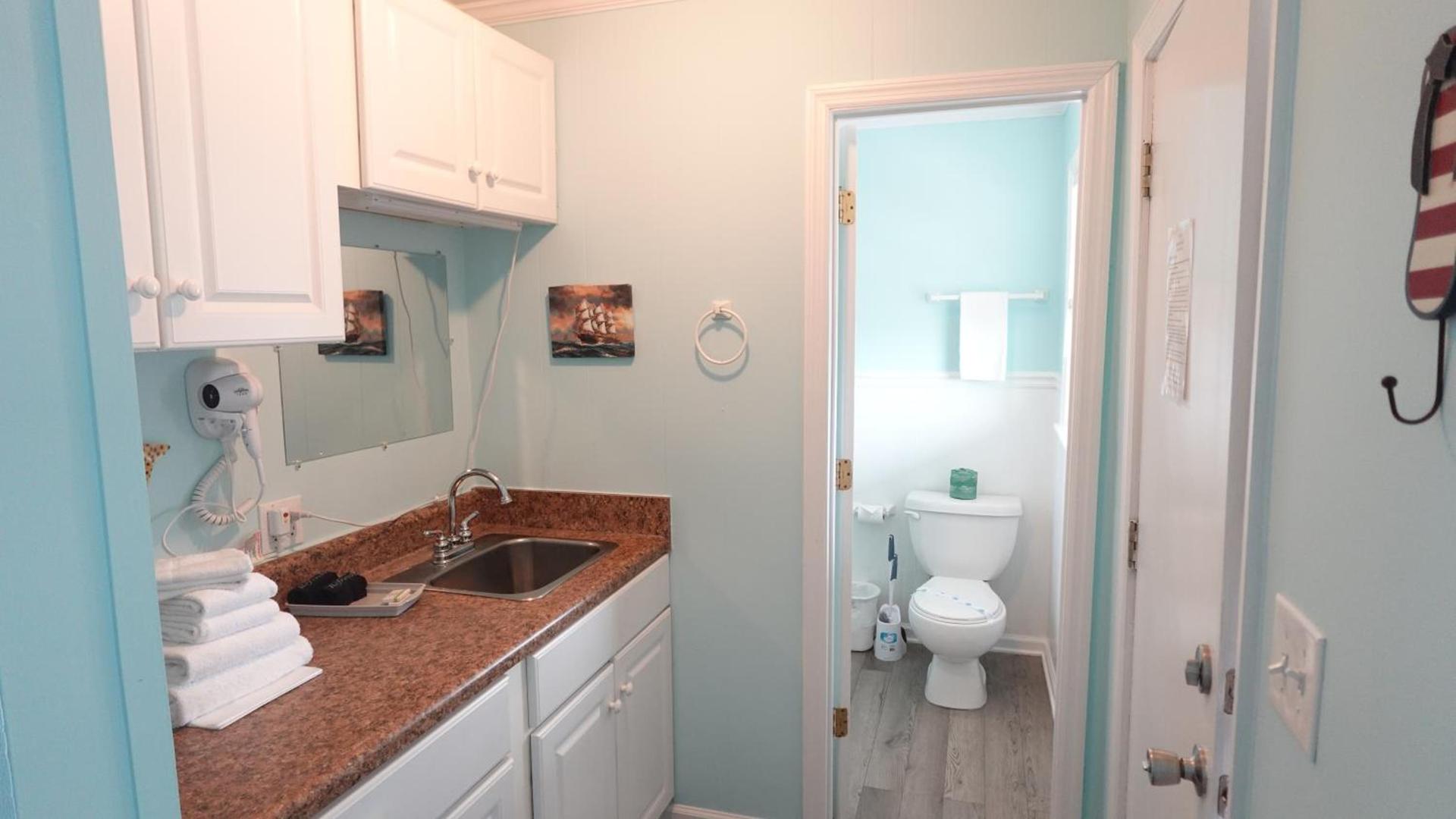 Sea Vista Motel photo 45