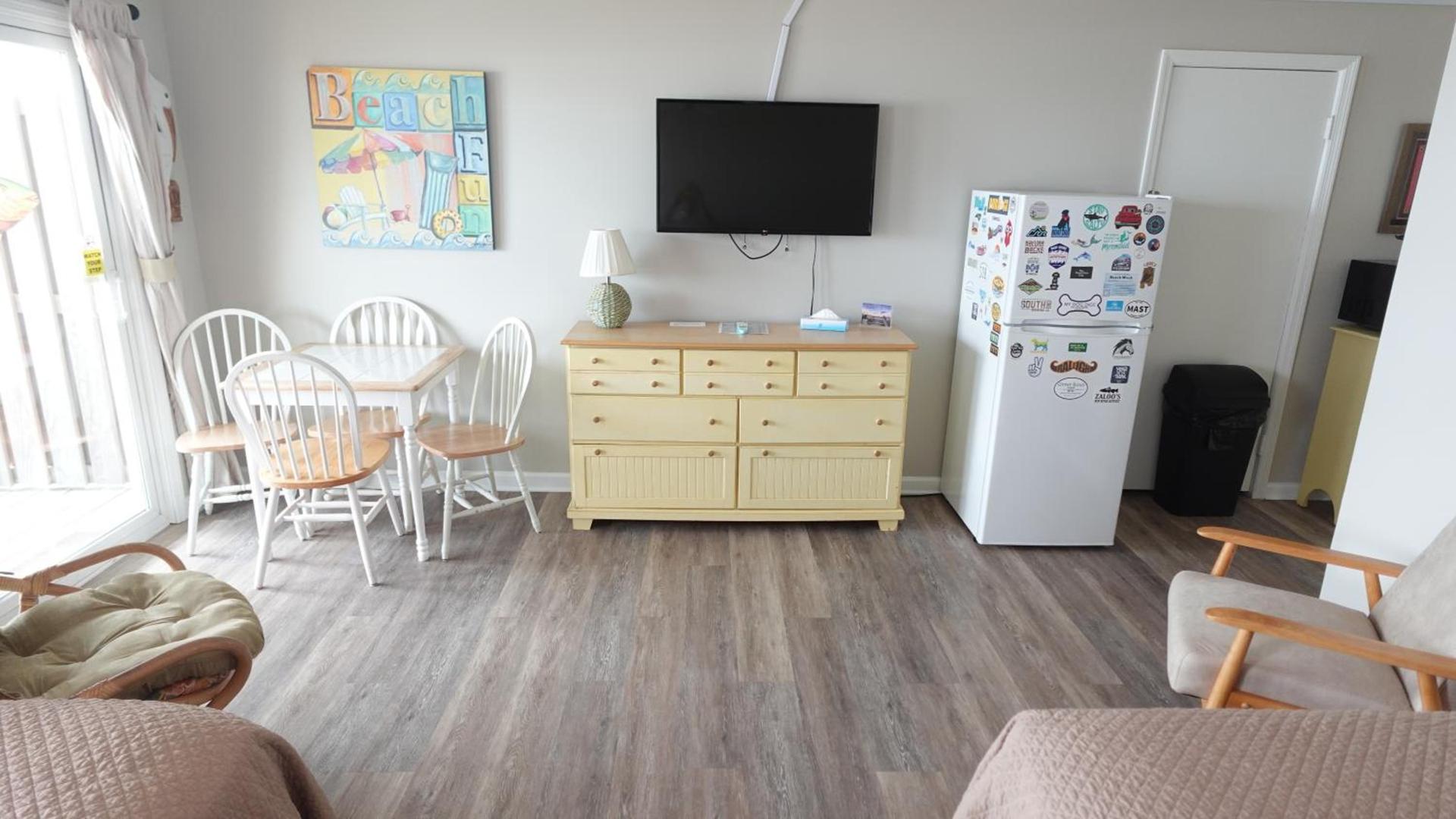 Sea Vista Motel photo 54