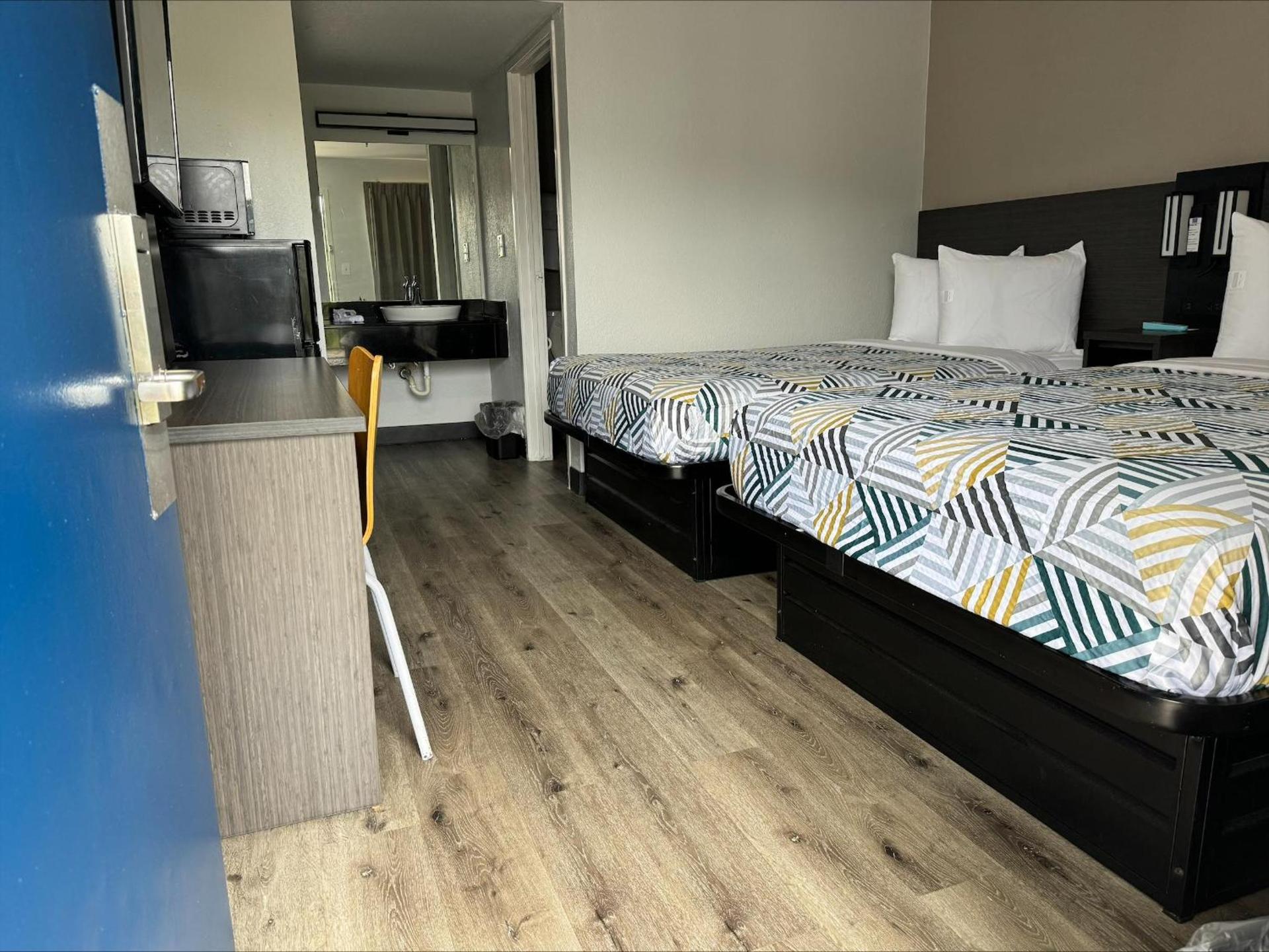 Motel 6-Bradenton, FL photo 35
