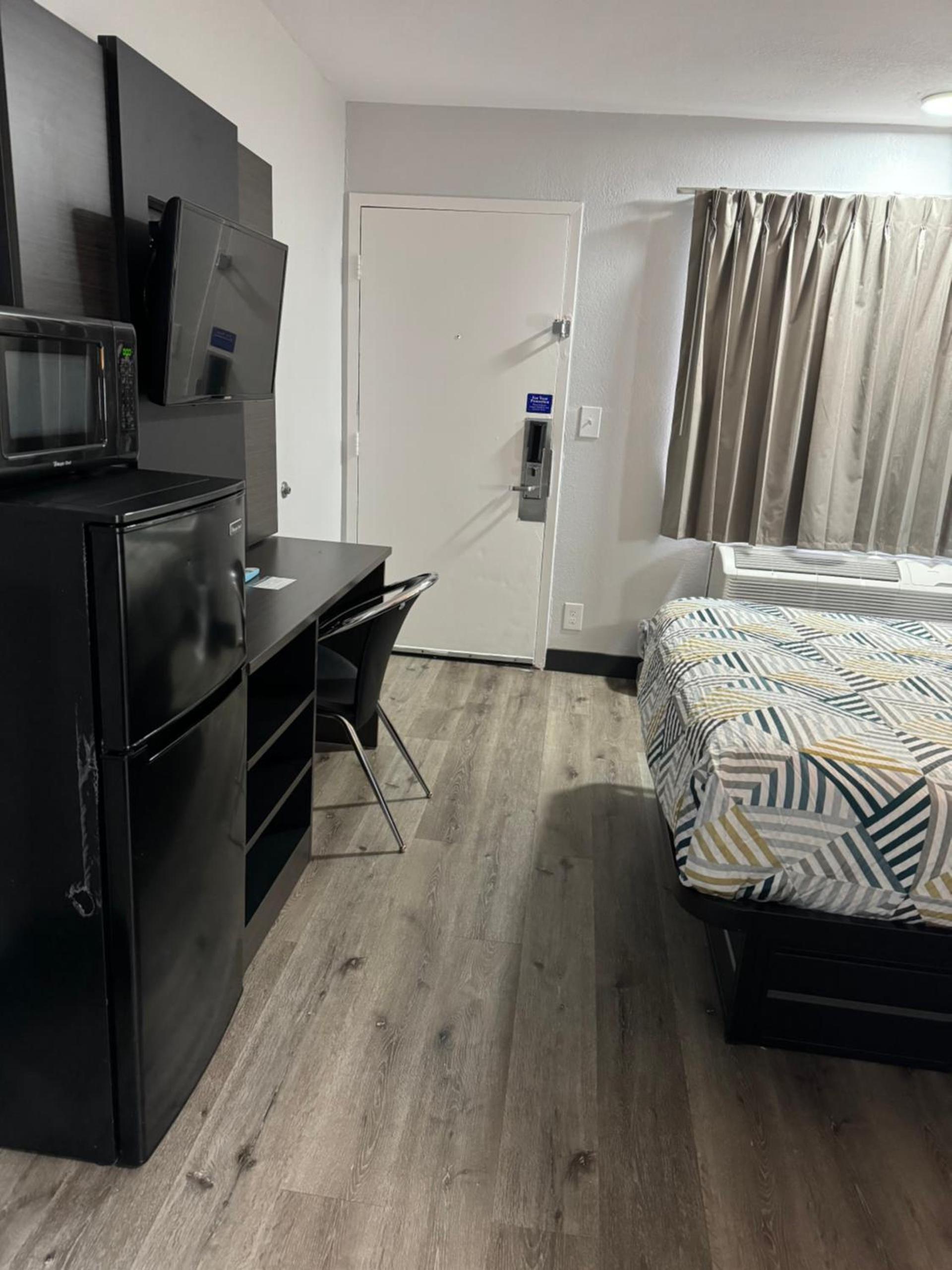 Motel 6-Bradenton, FL photo 44