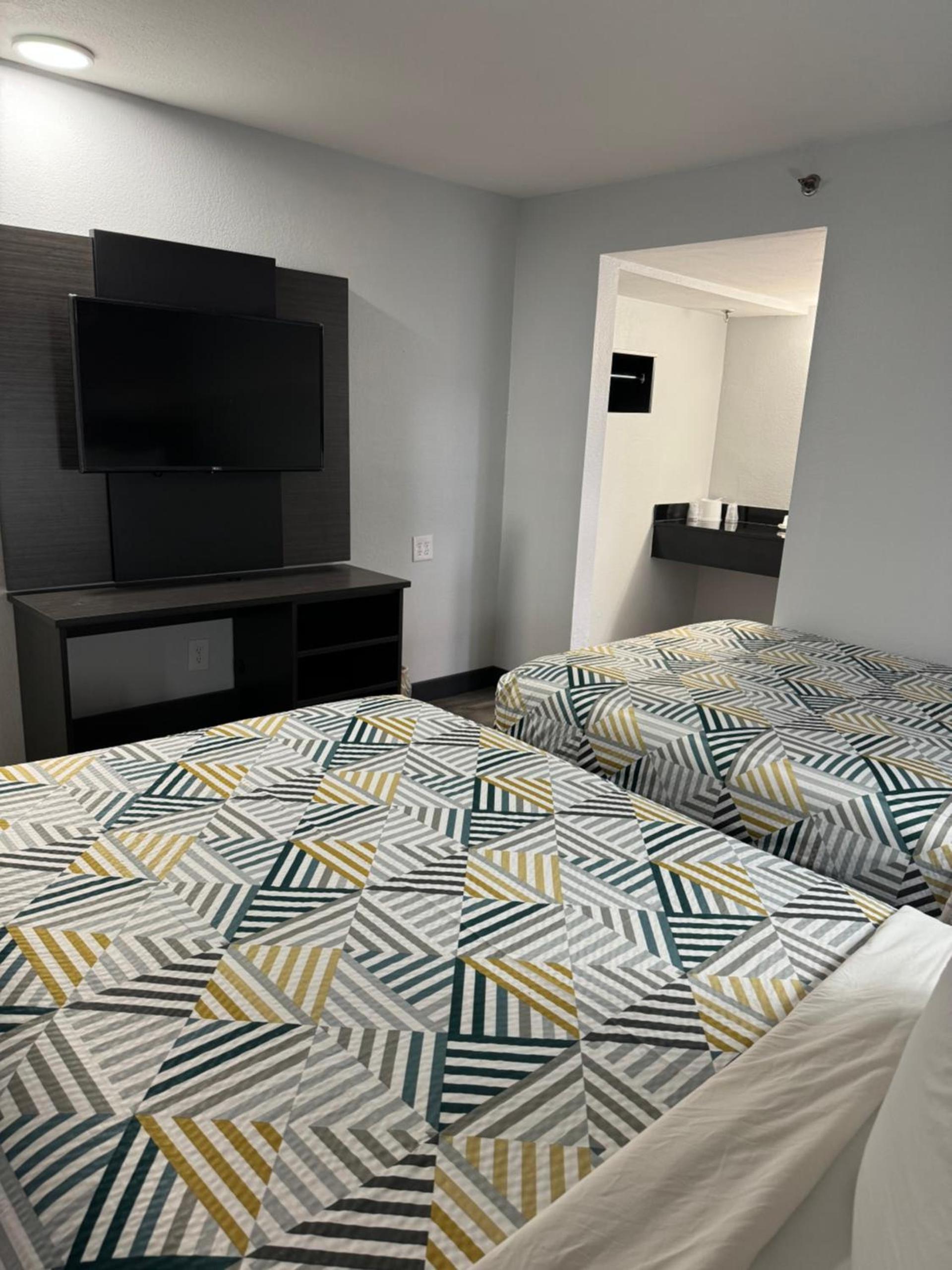Motel 6-Bradenton, FL photo 43