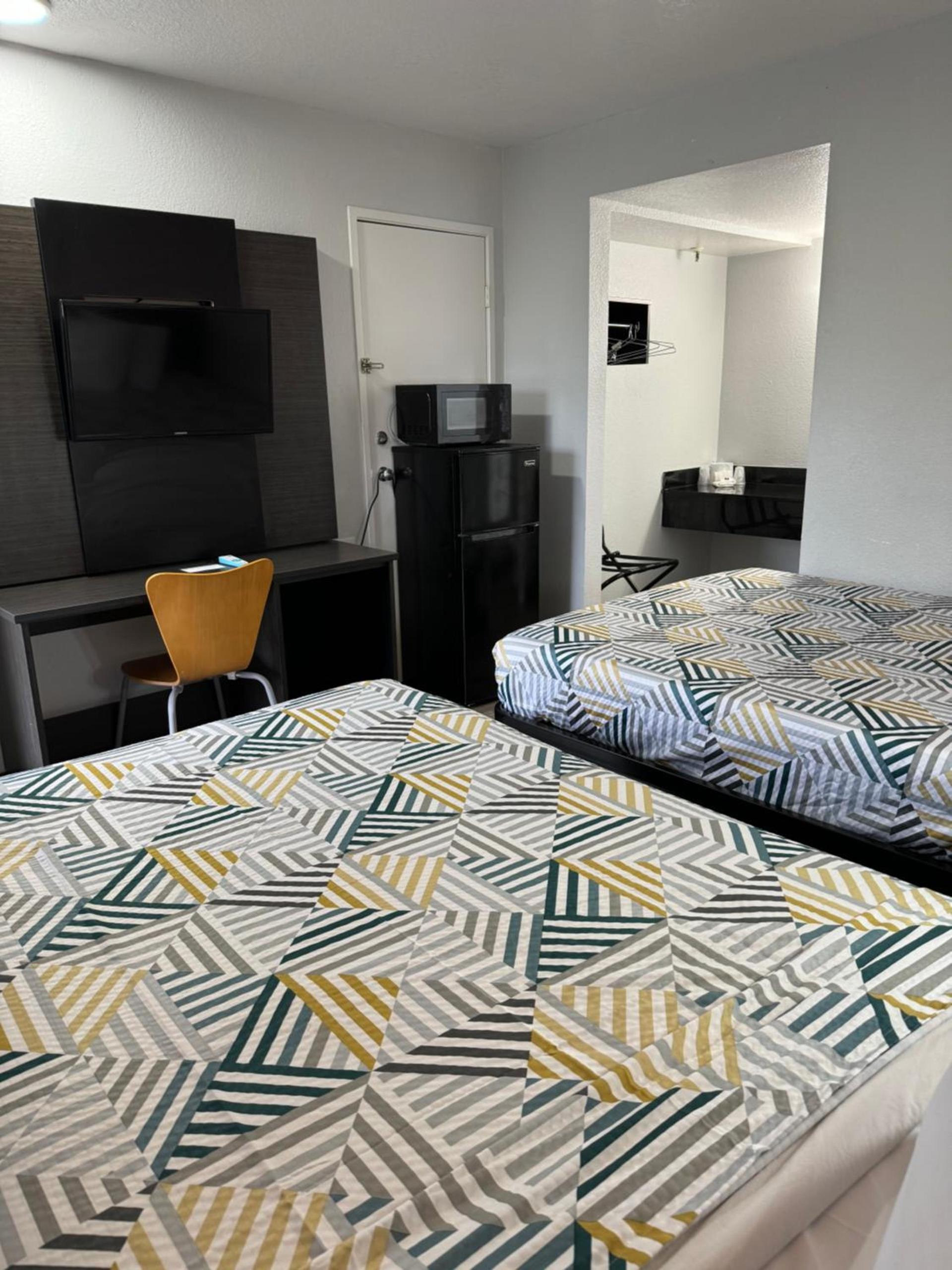Motel 6-Bradenton, FL photo 42