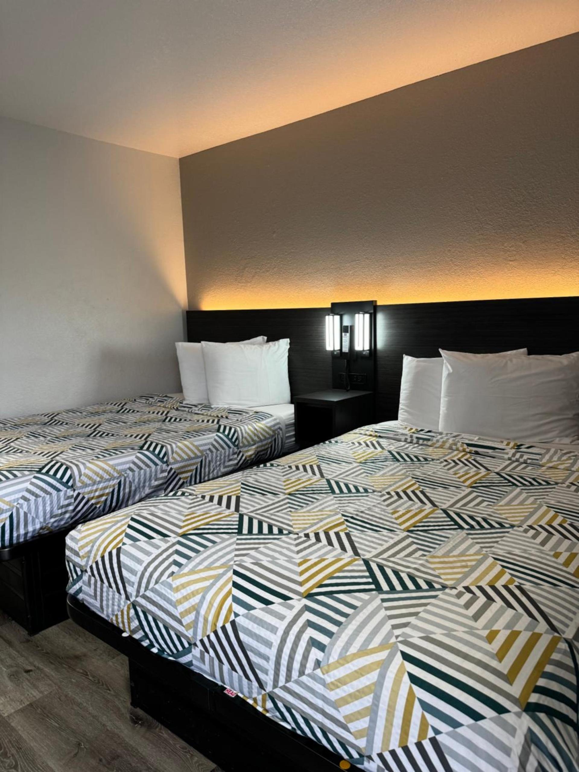 Motel 6-Bradenton, FL photo 38