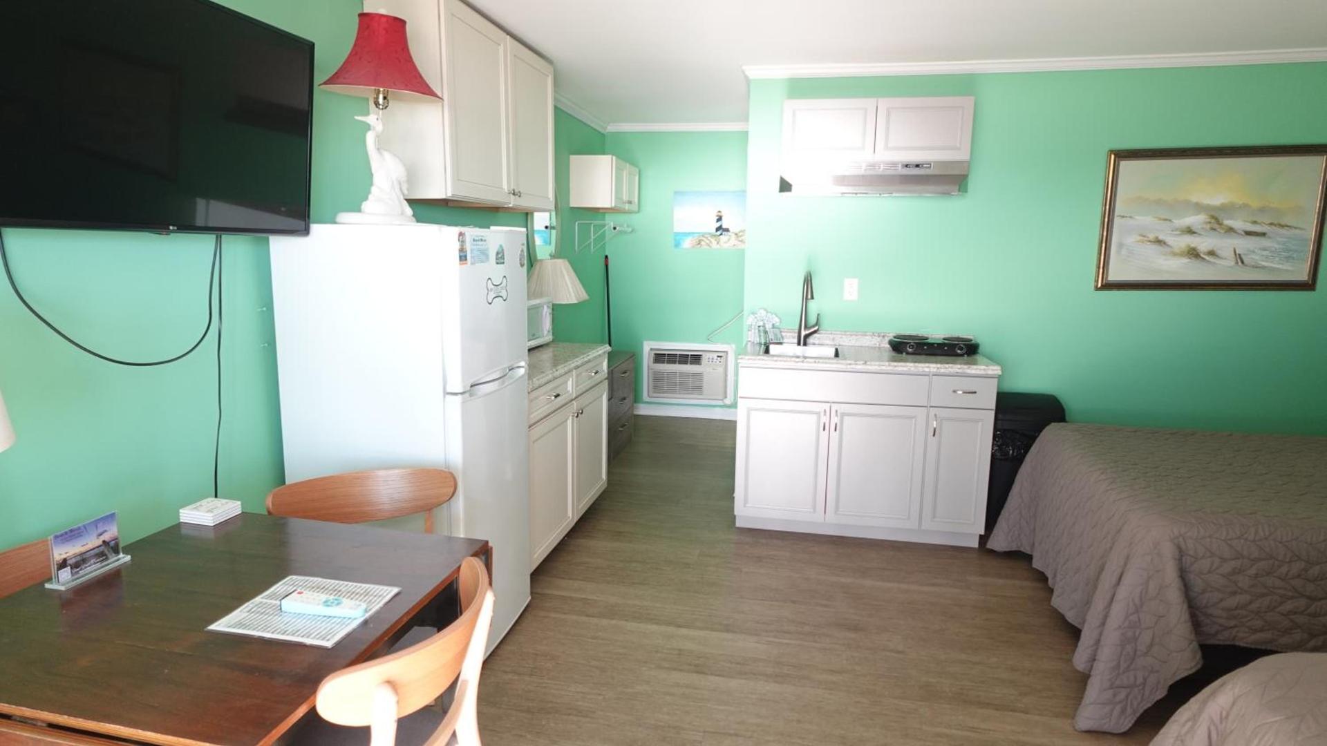 Sea Vista Motel photo 79