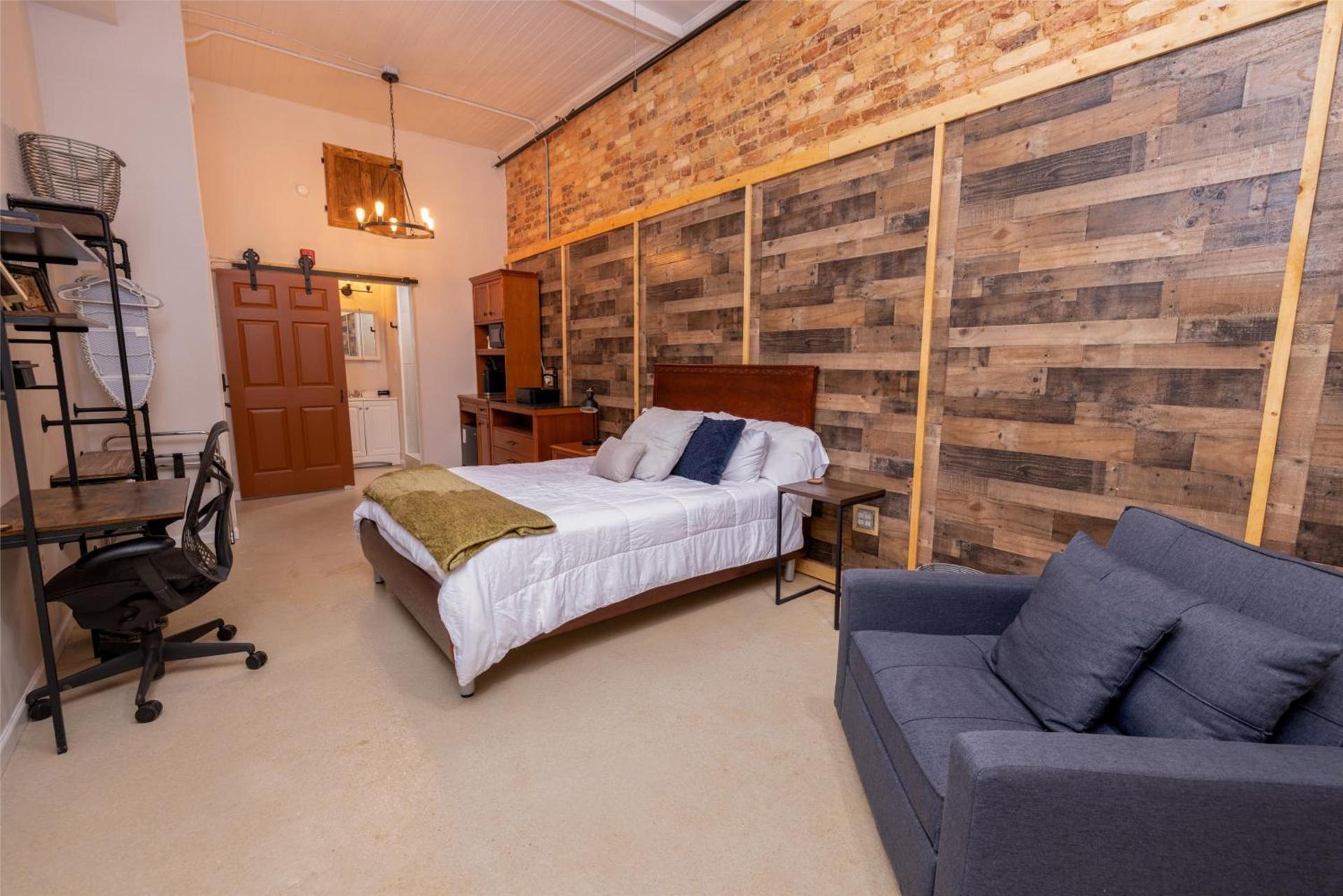 Hartwell Suites photo 21