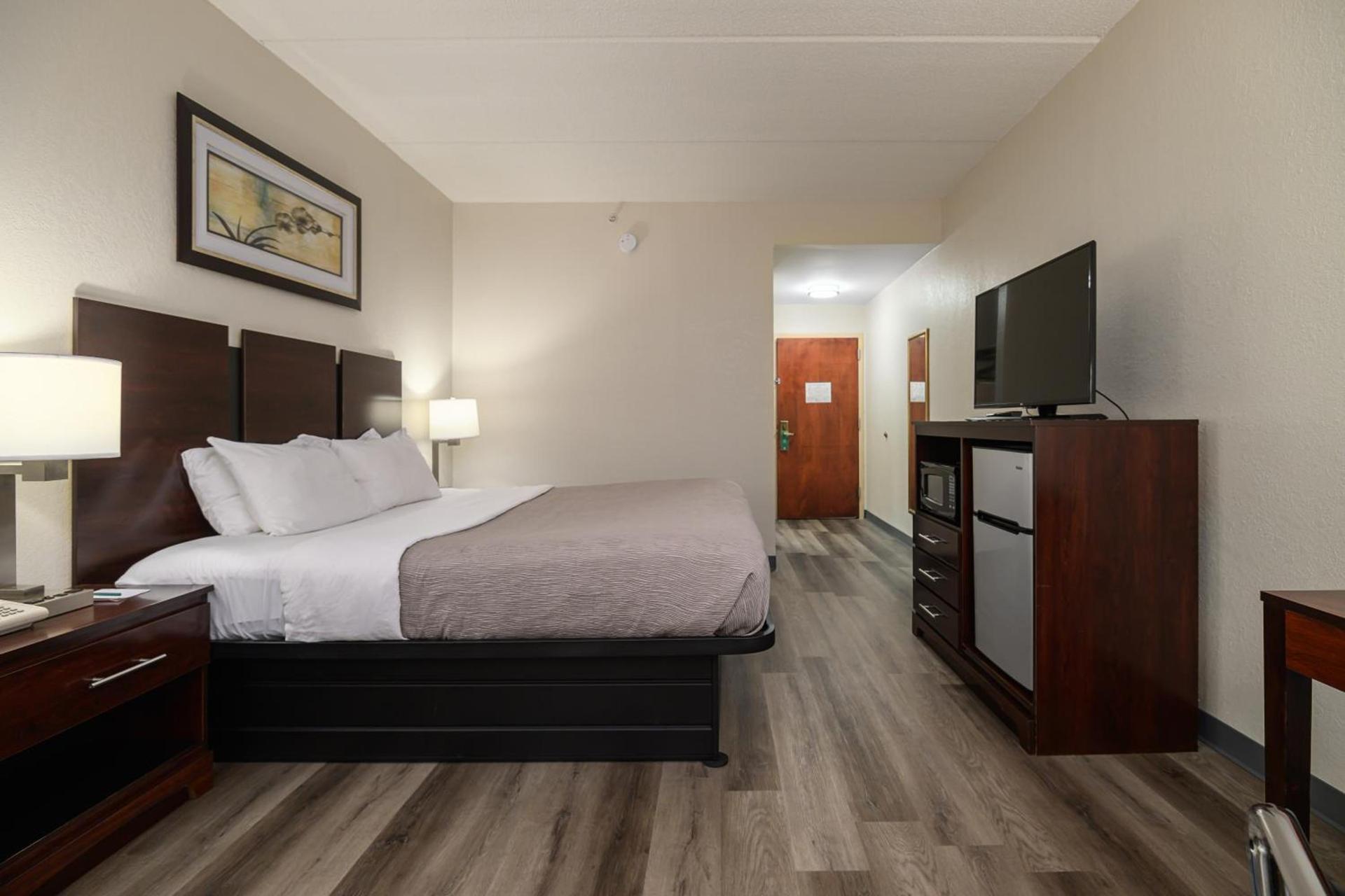 Quality Inn & Suites Lexington South photo 63