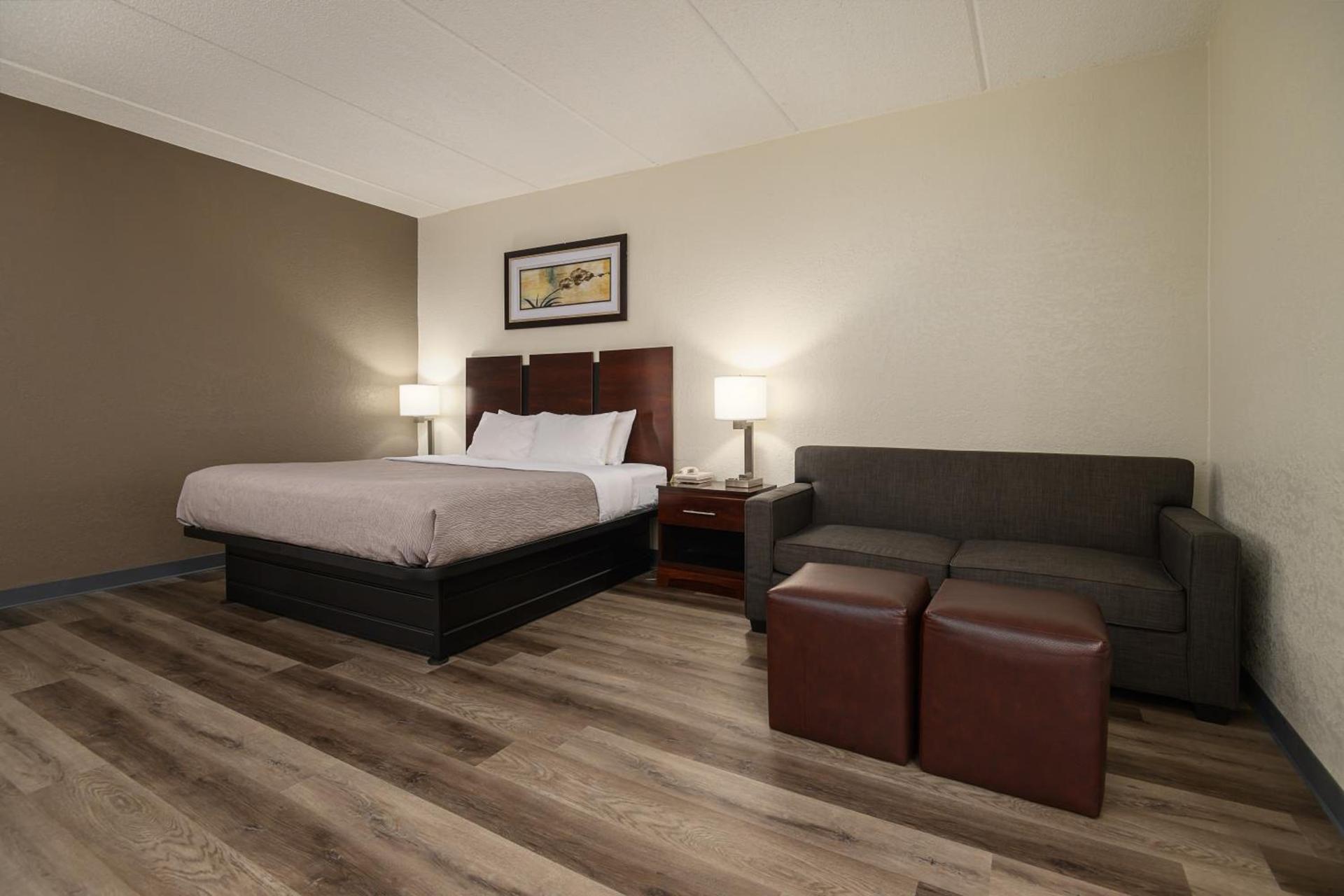 Quality Inn & Suites Lexington South photo 54