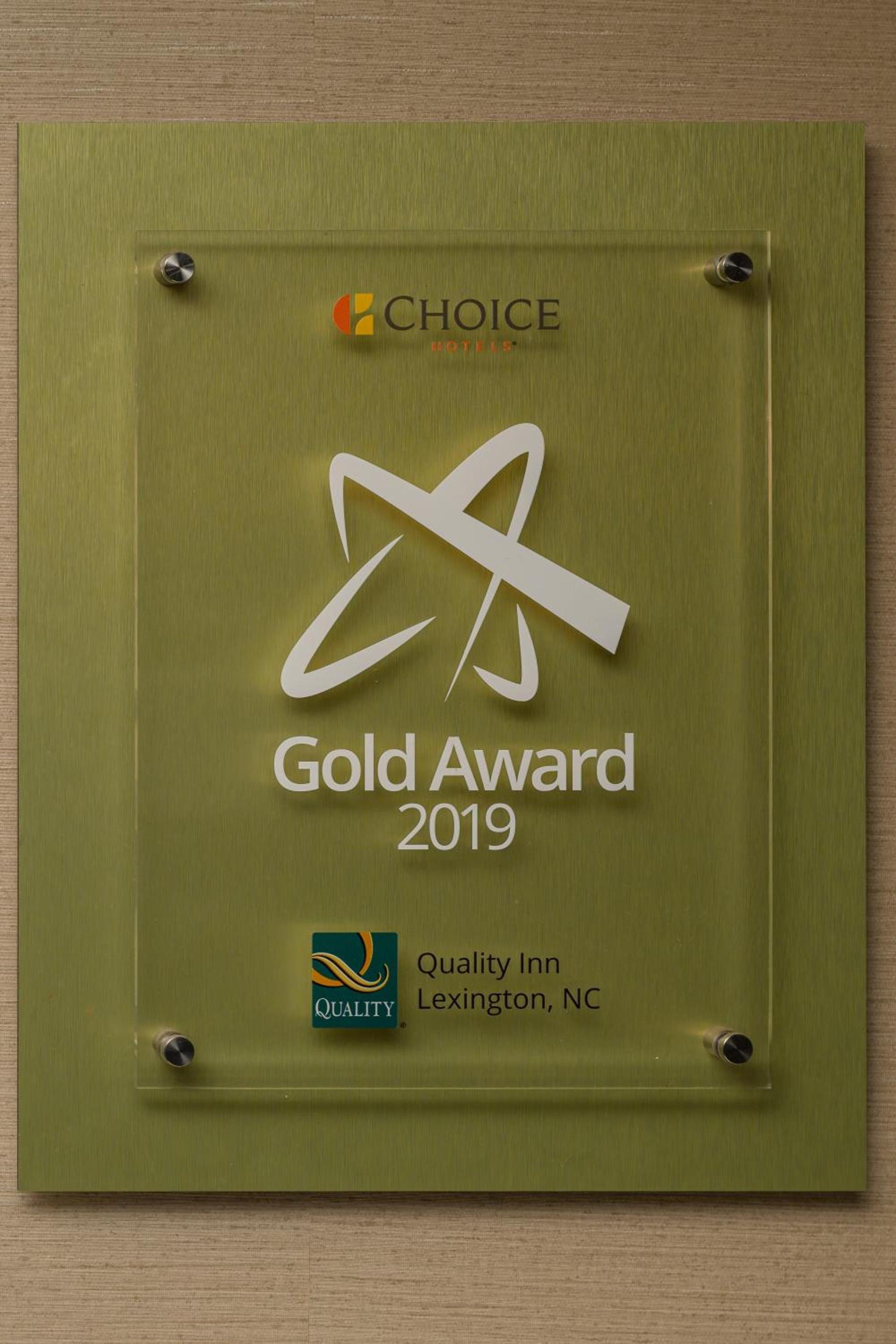 Quality Inn & Suites Lexington South photo 61