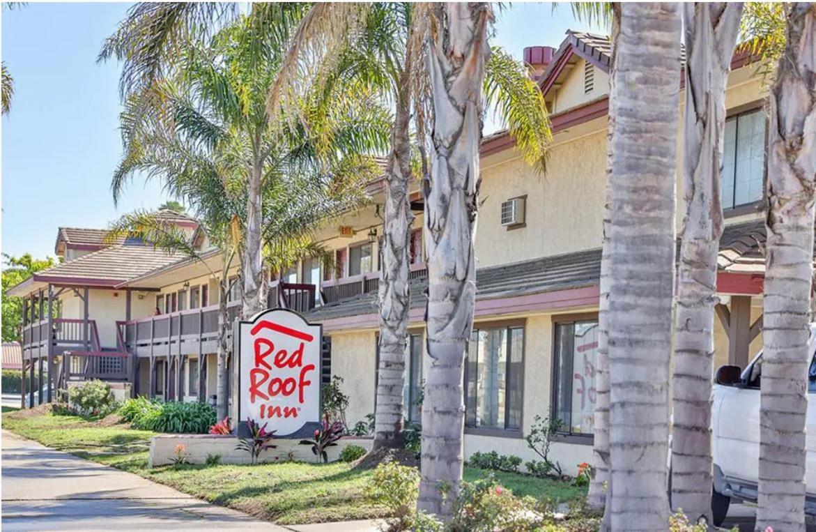 Red Roof Inn Lompoc photo 6
