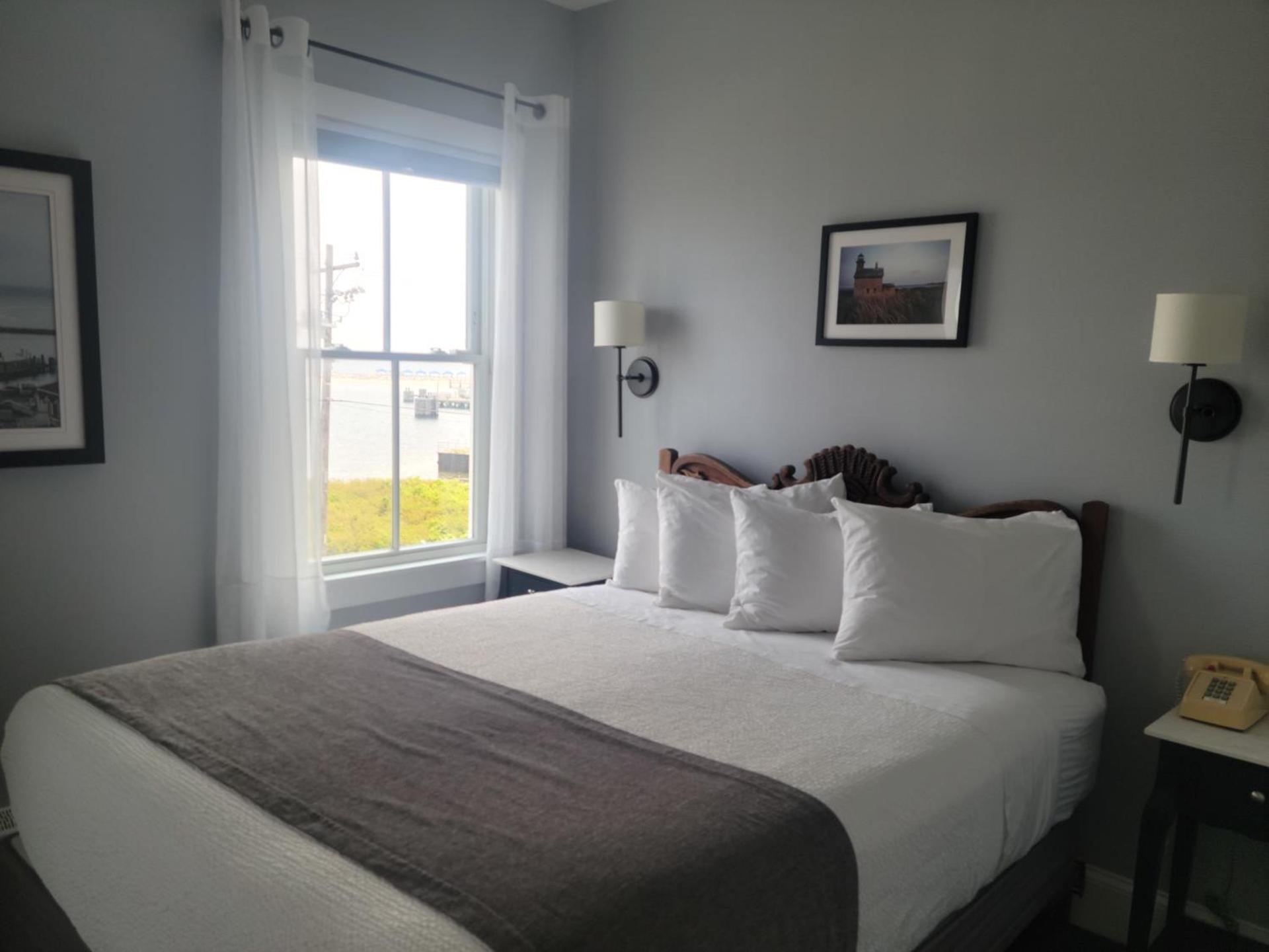National Hotel photo 24