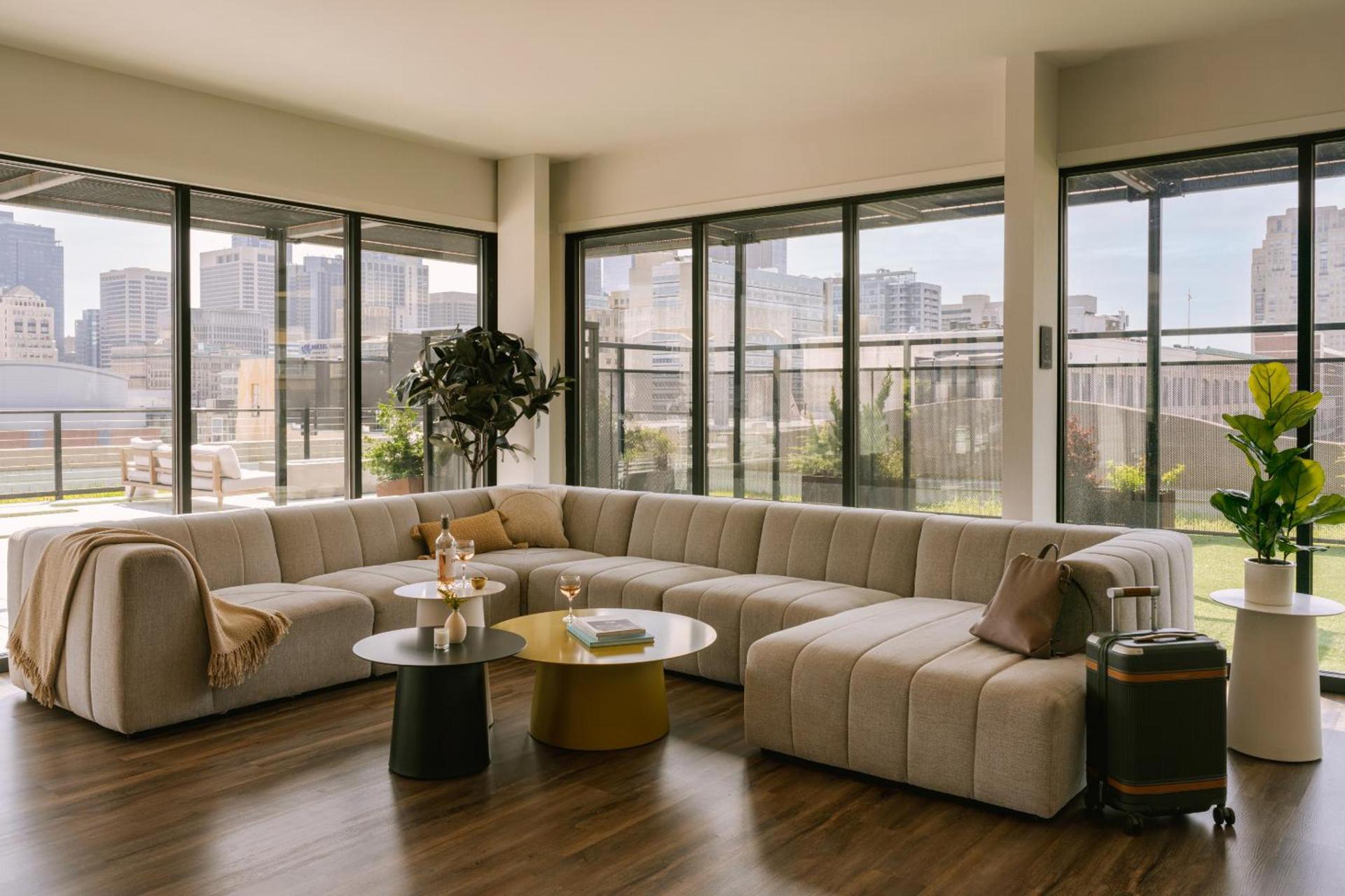 The Heid Lofts by Reside, a Wyndham Residence photo 5