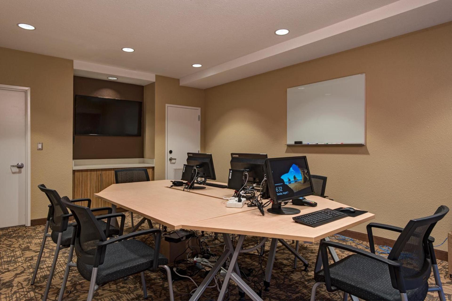 TownePlace Suites by Marriott Columbia photo 6