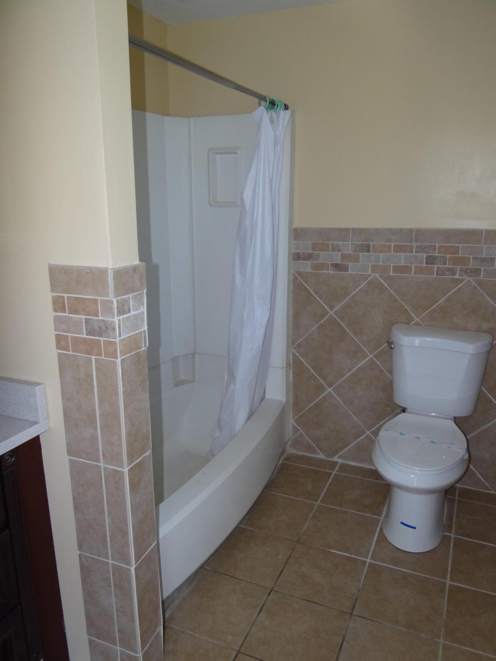 Jonathan Edwards Motel photo 45