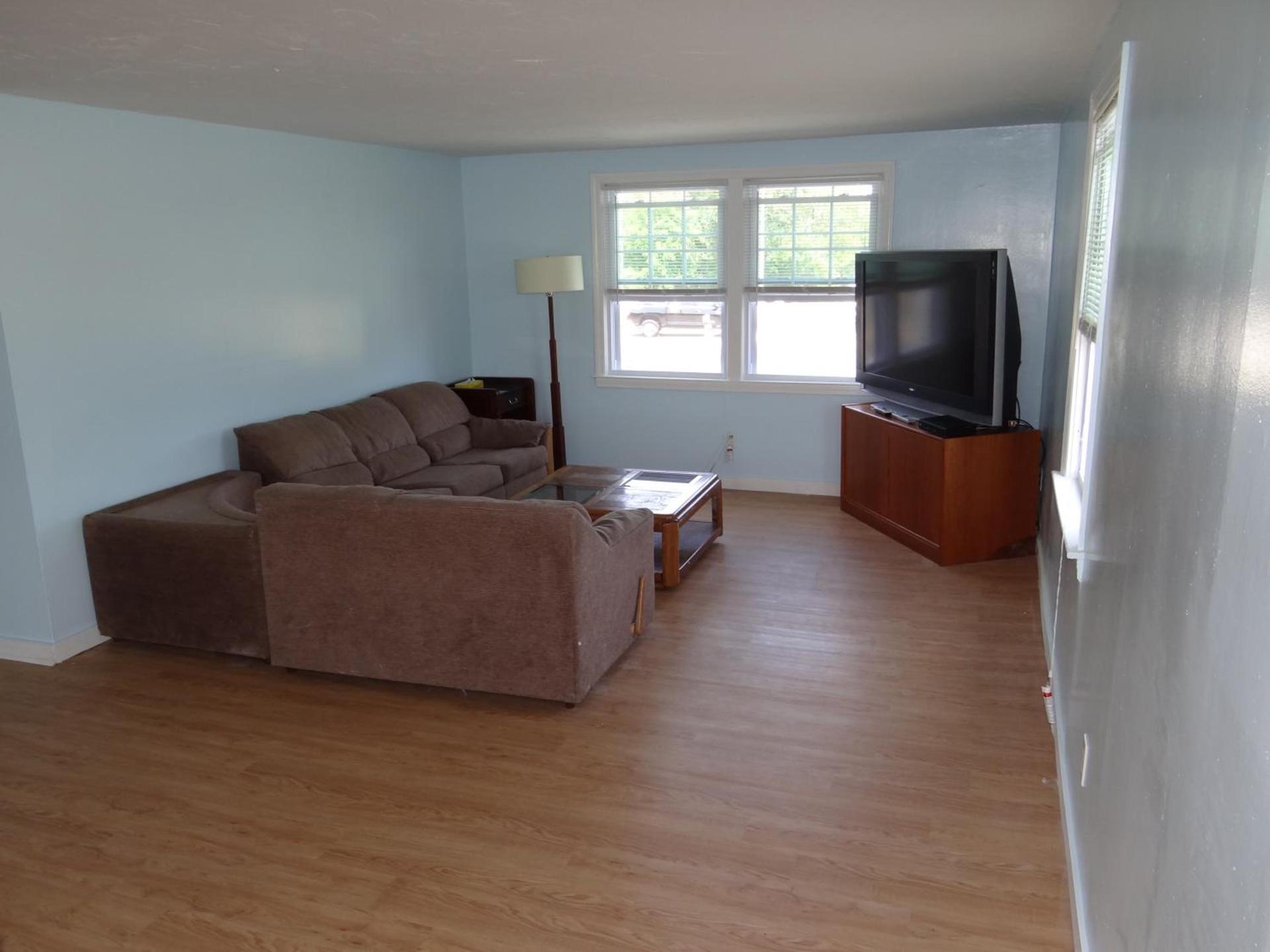 Jonathan Edwards Motel photo 41