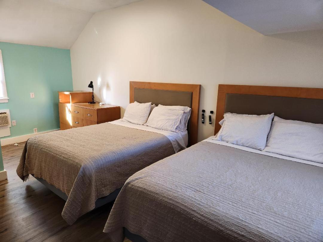 Jonathan Edwards Motel photo 29