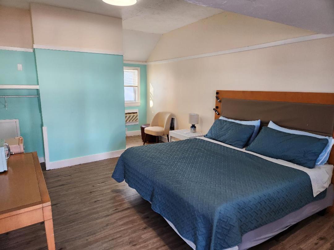 Jonathan Edwards Motel photo 39