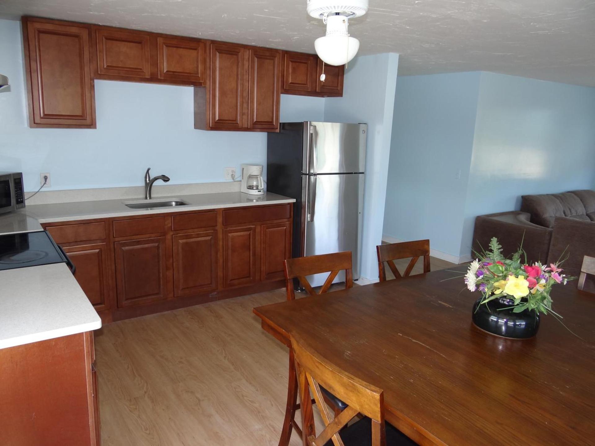 Jonathan Edwards Motel photo 25