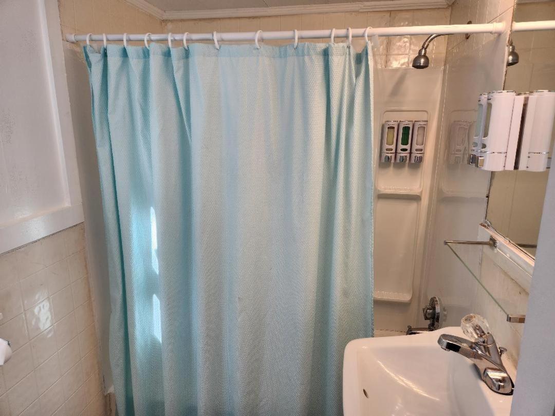Jonathan Edwards Motel photo 36