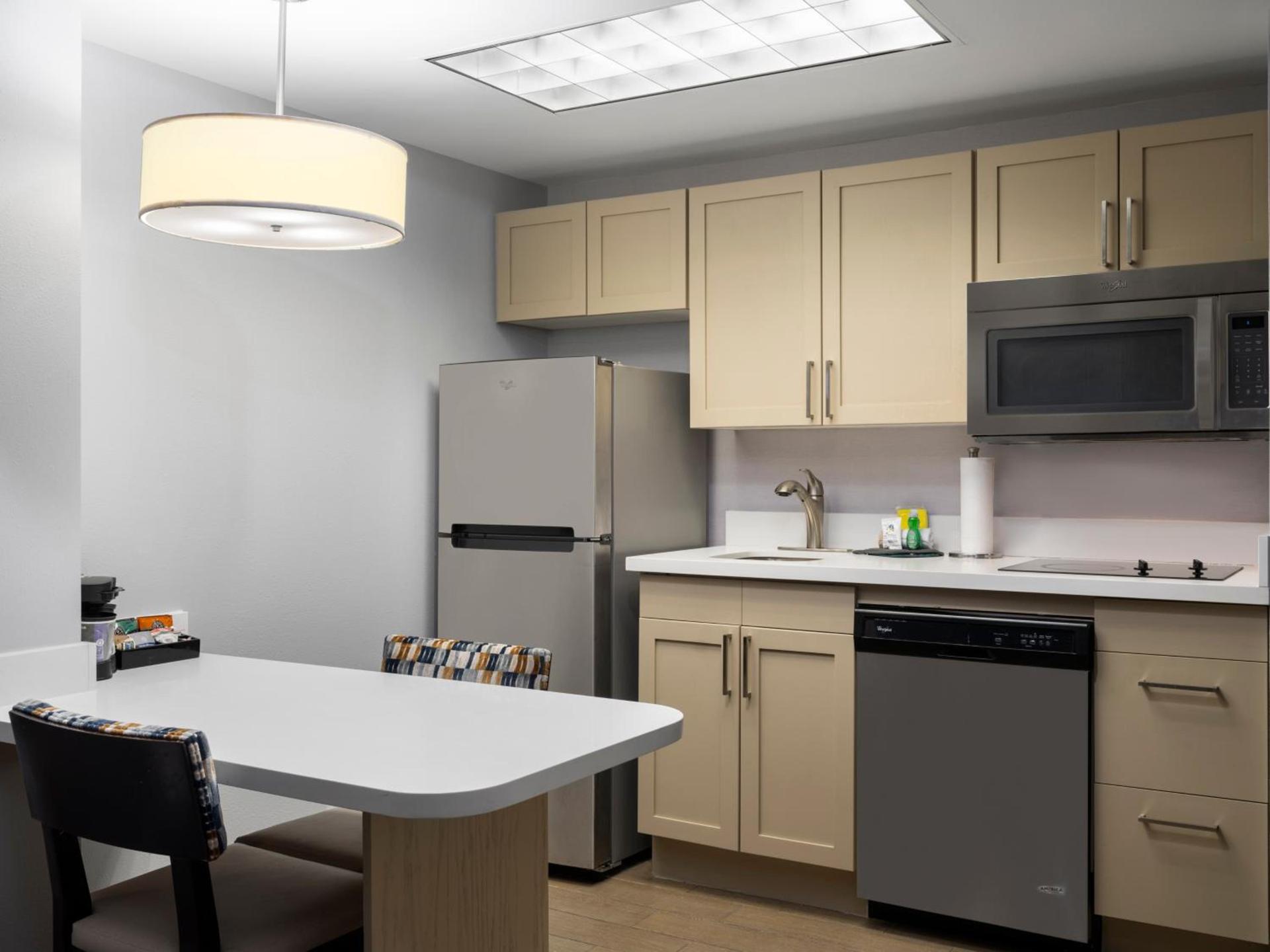 Homewood Suites Columbus - Airport photo 50