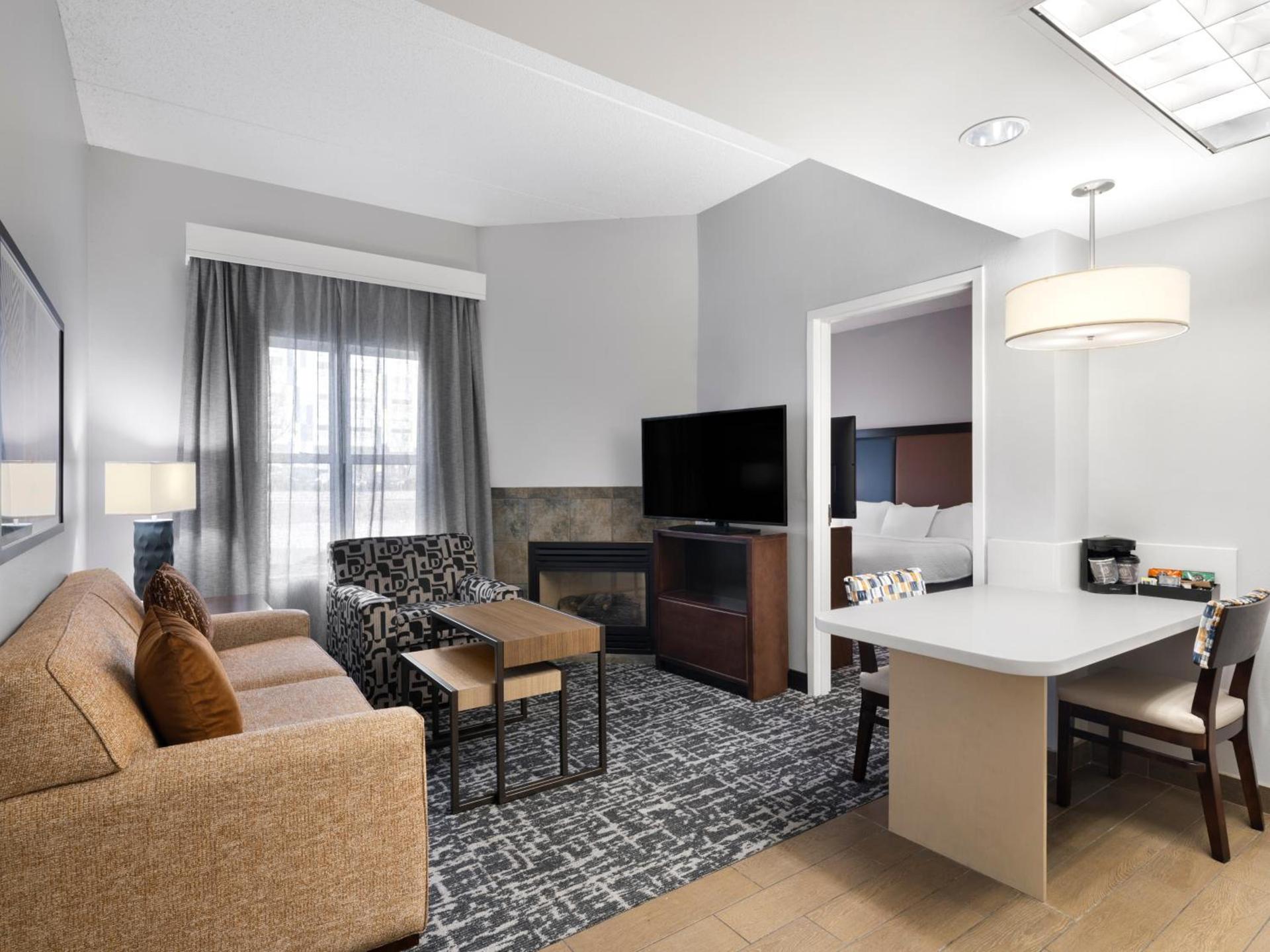Homewood Suites Columbus - Airport photo 45