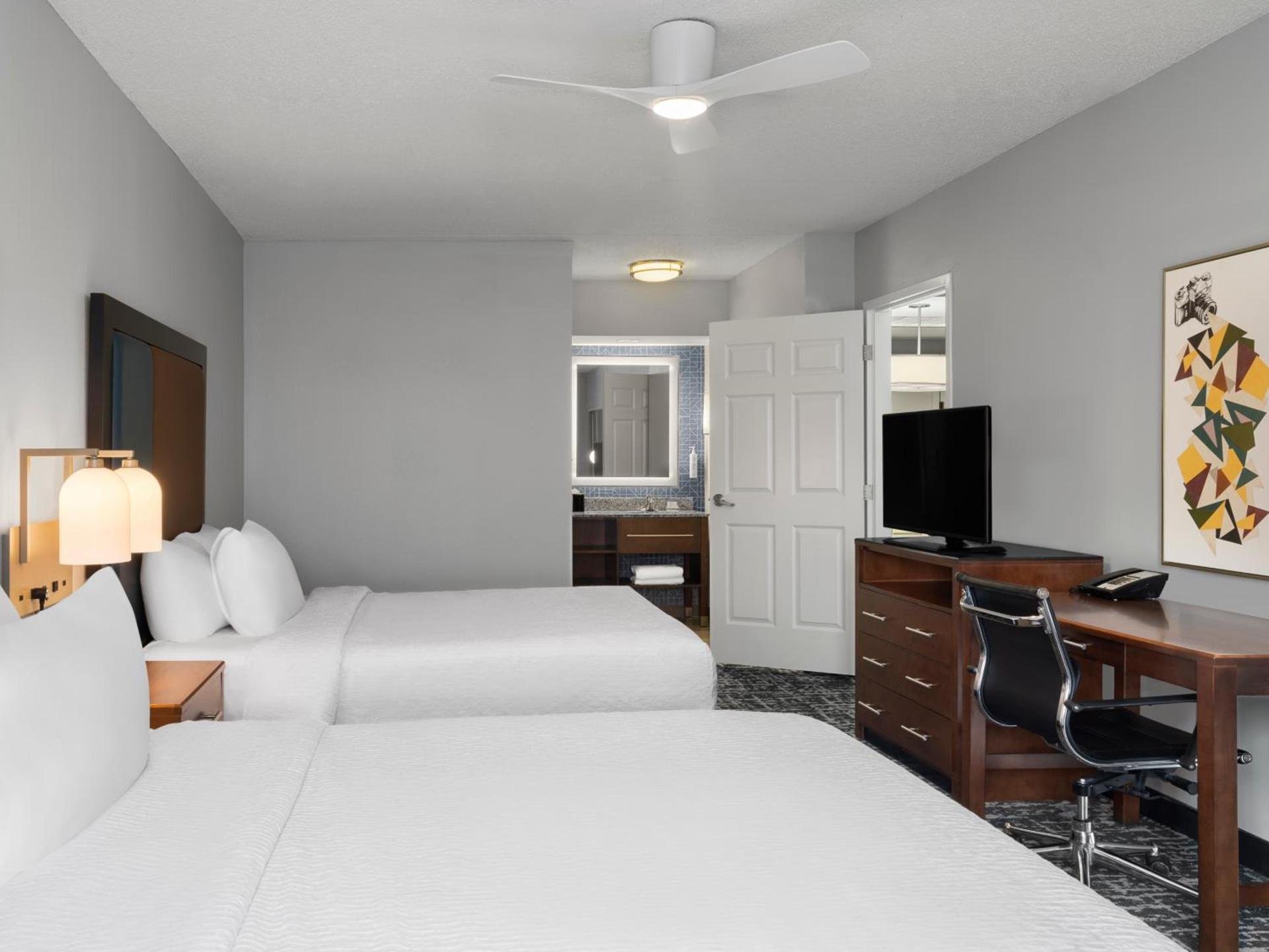 Homewood Suites Columbus - Airport photo 65