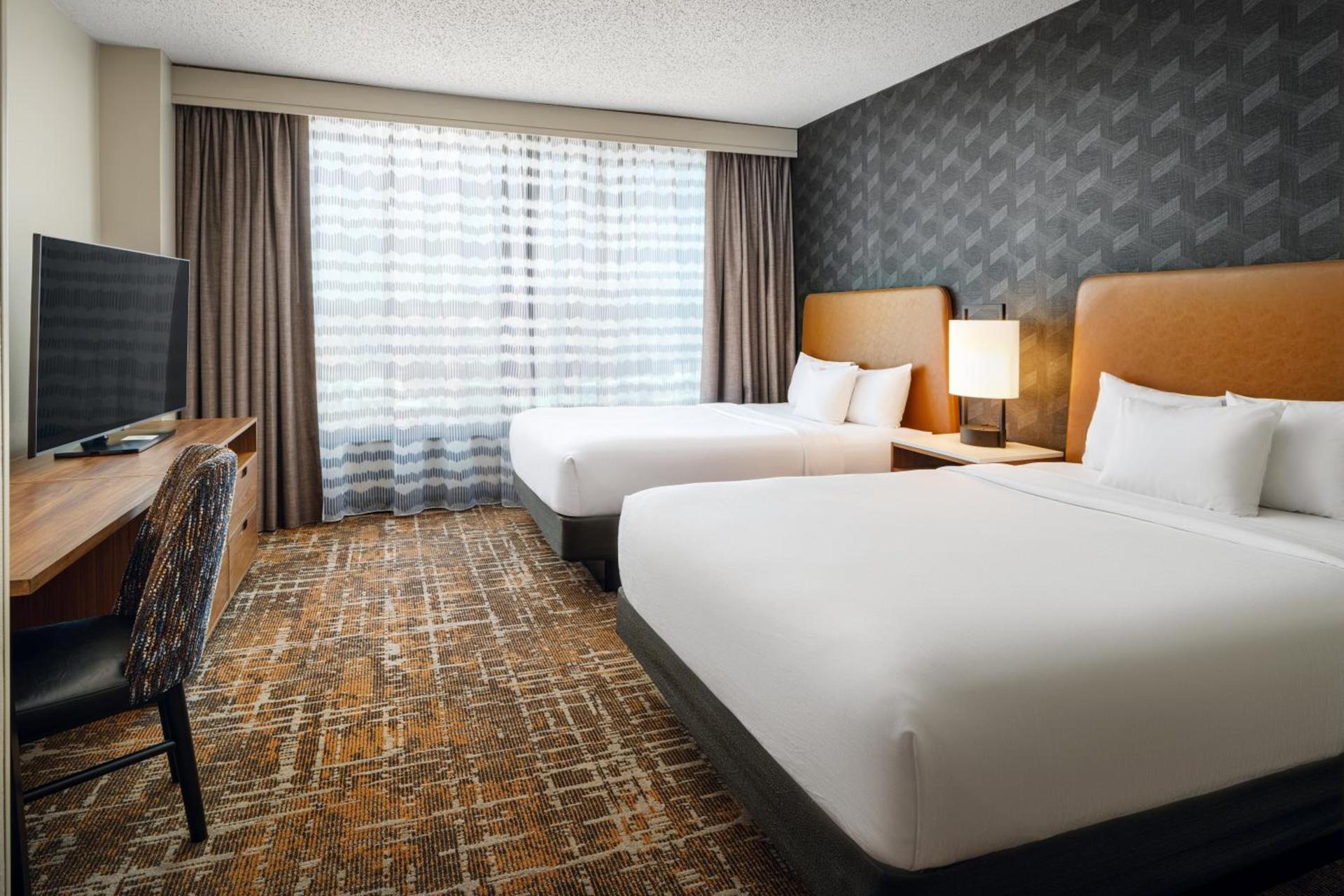 Embassy Suites Huntsville photo 67