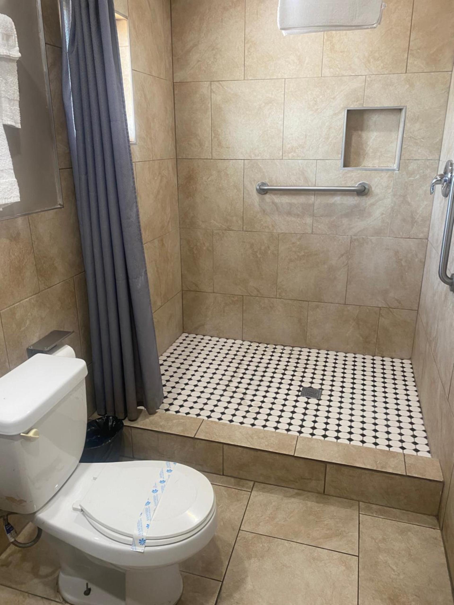 Apple Valley Motel photo 15
