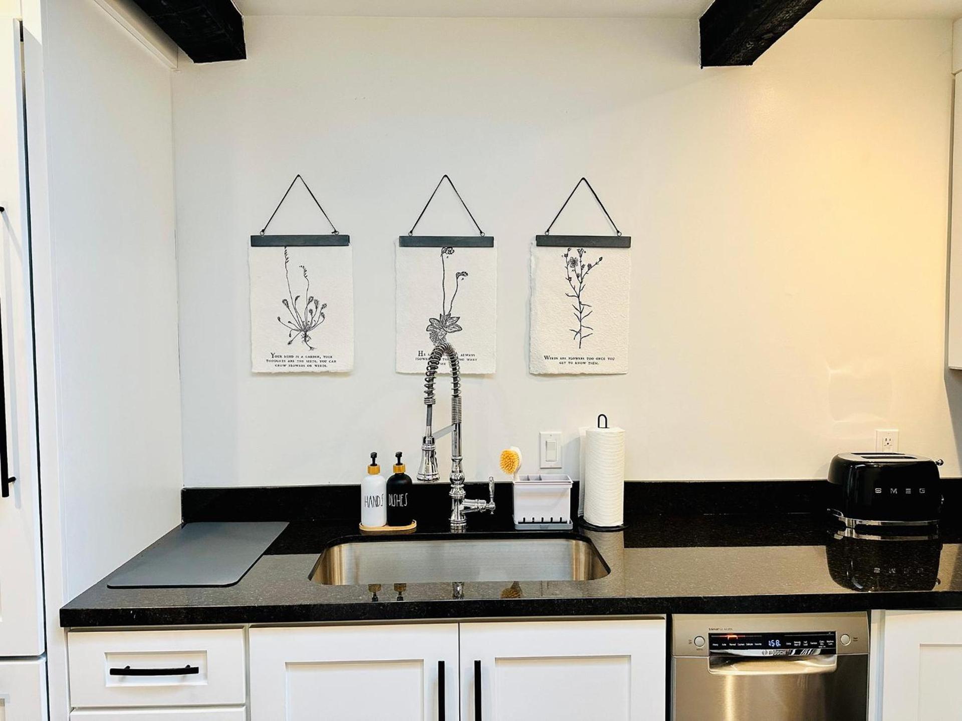 Bespoke Inn Flagstaff photo 87