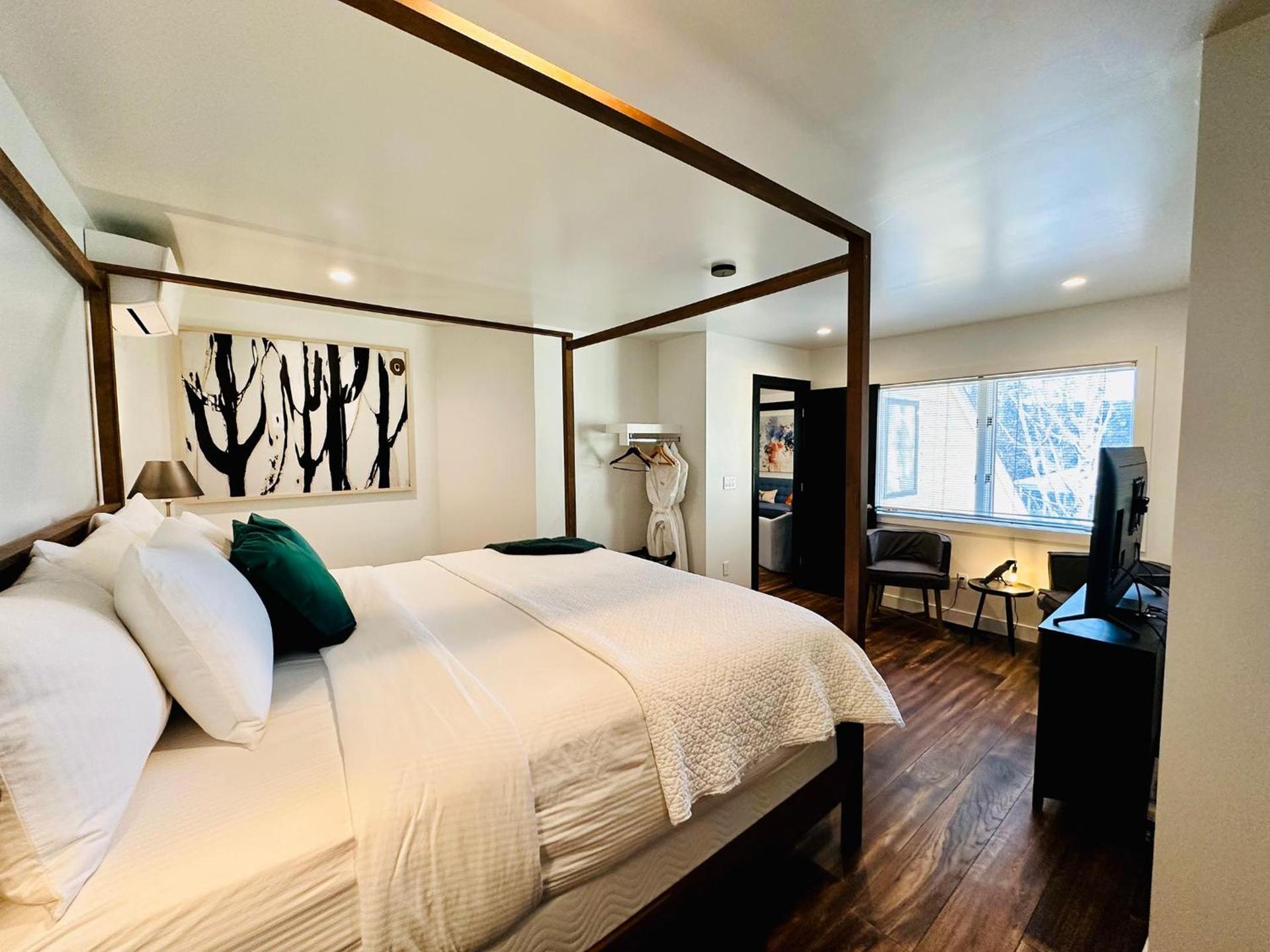 Bespoke Inn Flagstaff photo 88