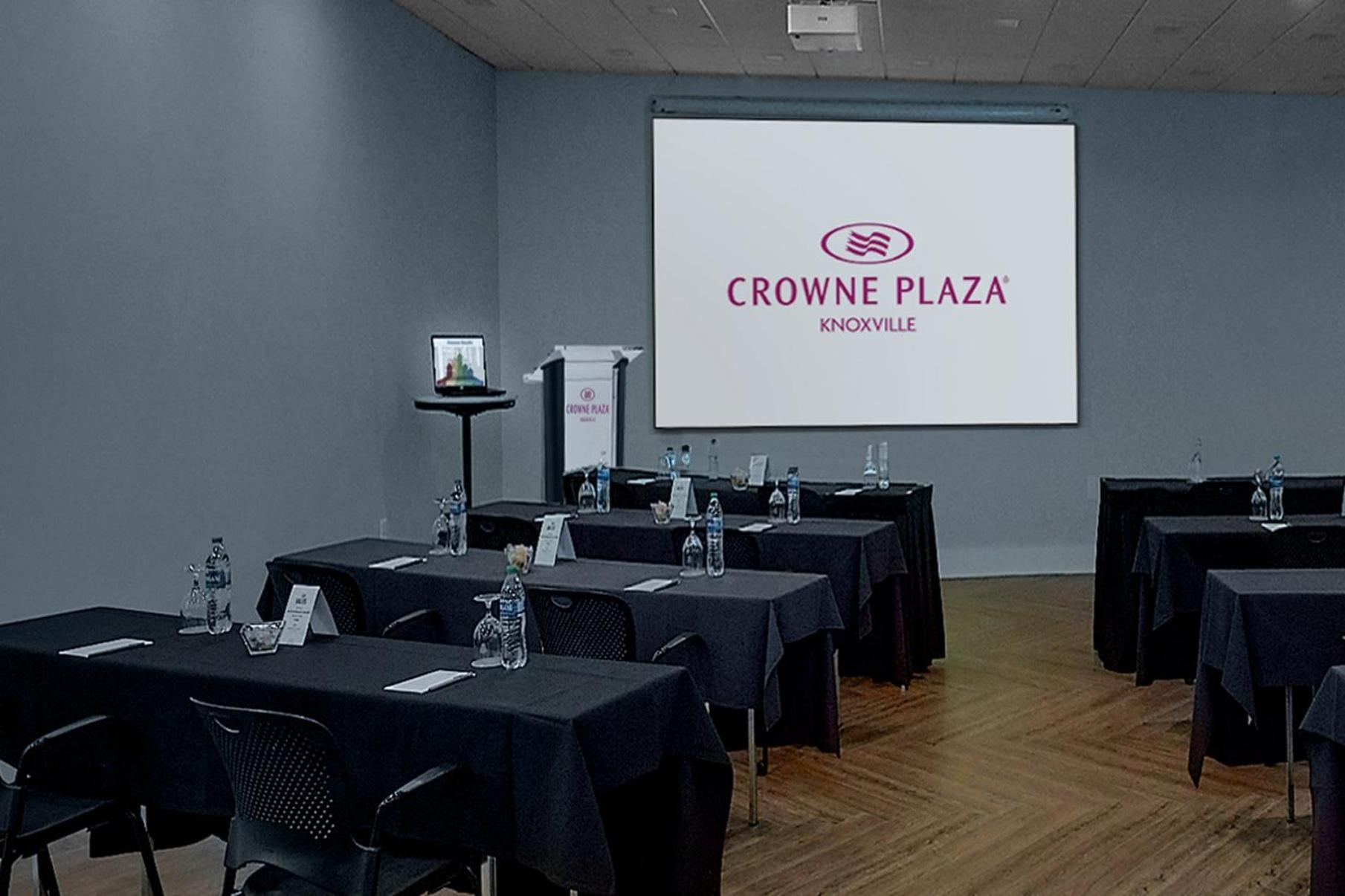 Crowne Plaza Knoxville Downtown University by IHG photo 33